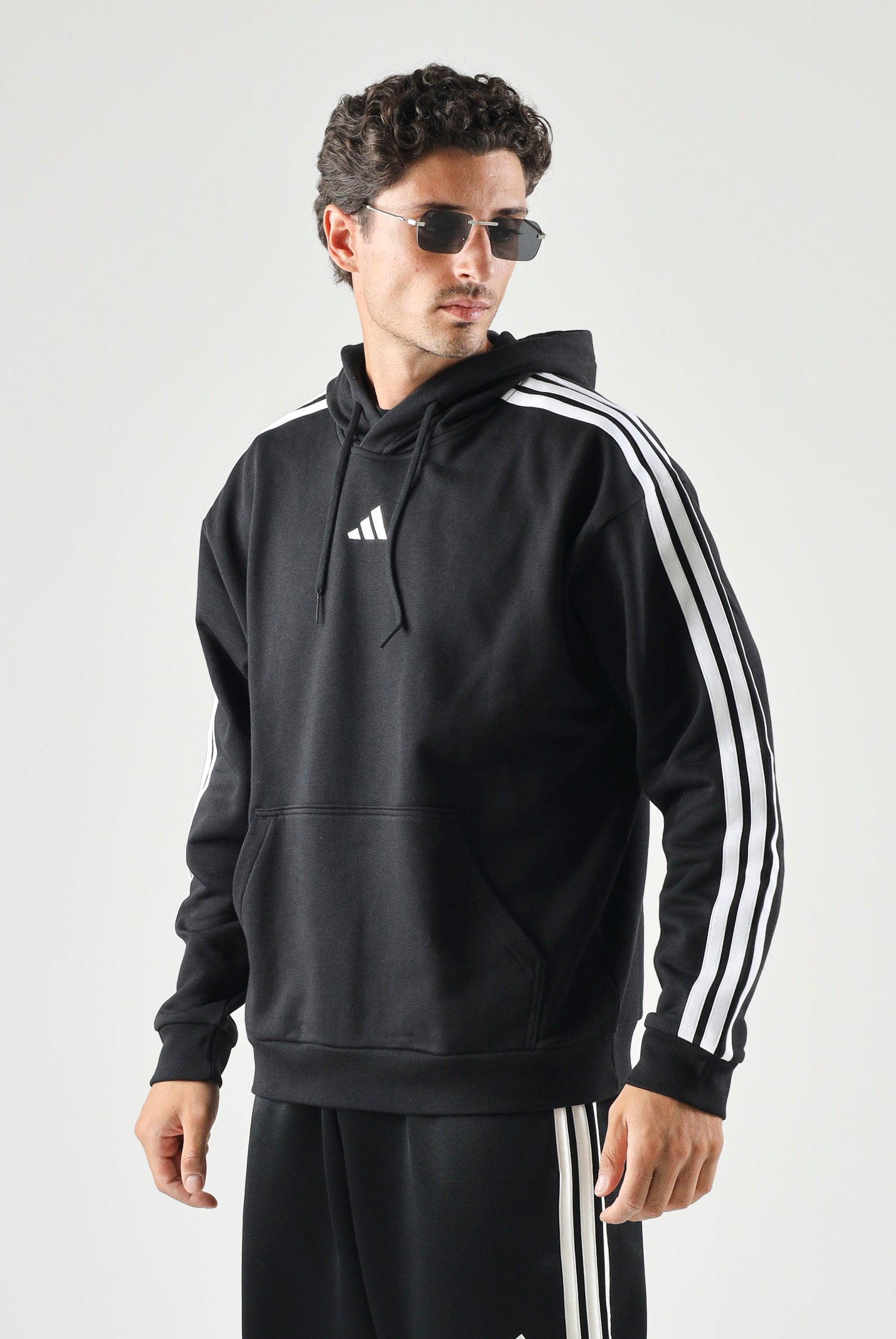 ADIDAS PERFORMANCE Essentials 3-Stripes Fleece Hoodie felpa con cappuccio Black/White nera e bianca uomo. KY6602 . ADIDAS PERFORMANCE