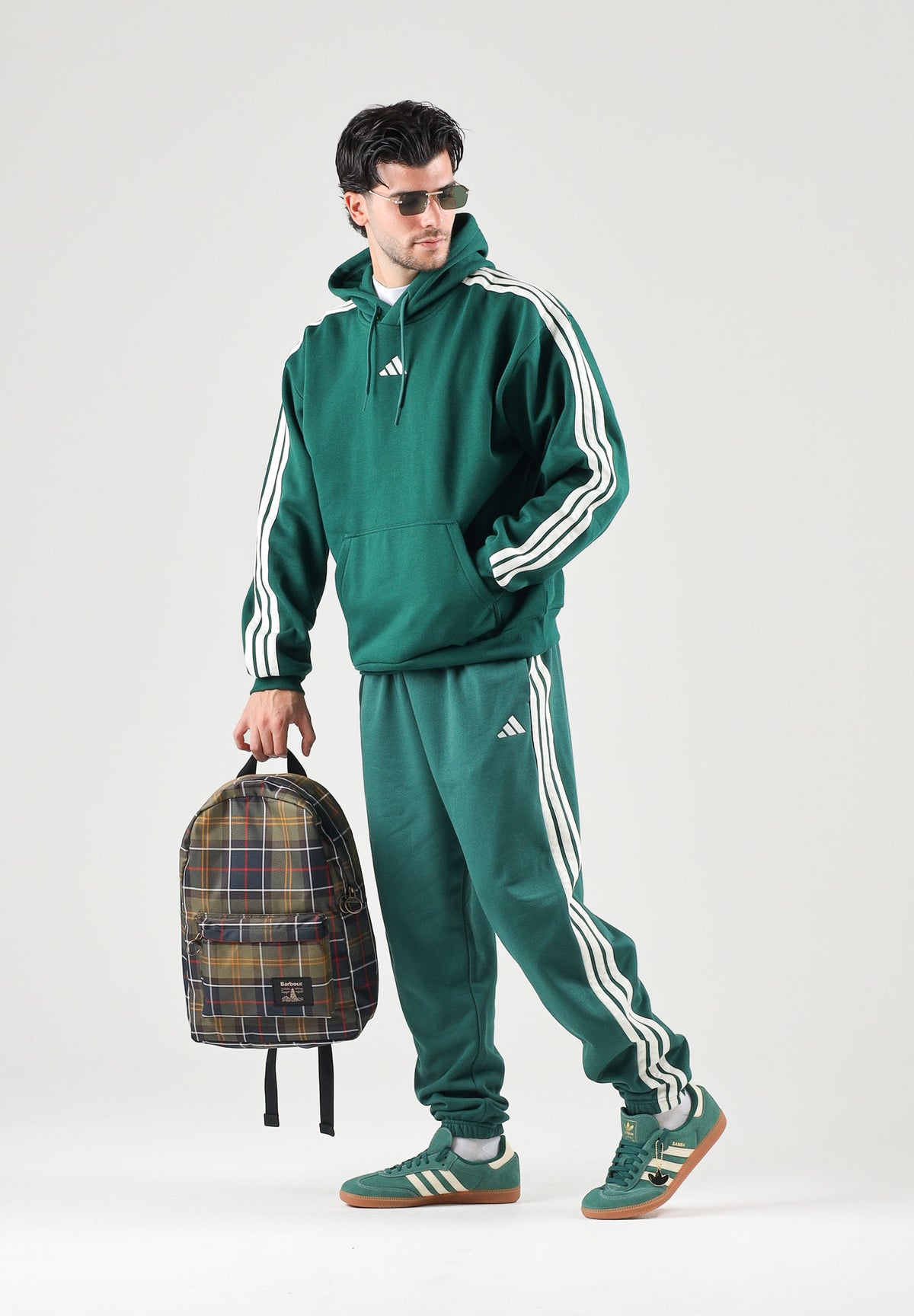 ADIDAS PERFORMANCE felpa con cappuccio CGREEN/OWHI verde e bianco uomo. KZ1413 . ADIDAS PERFORMANCE
