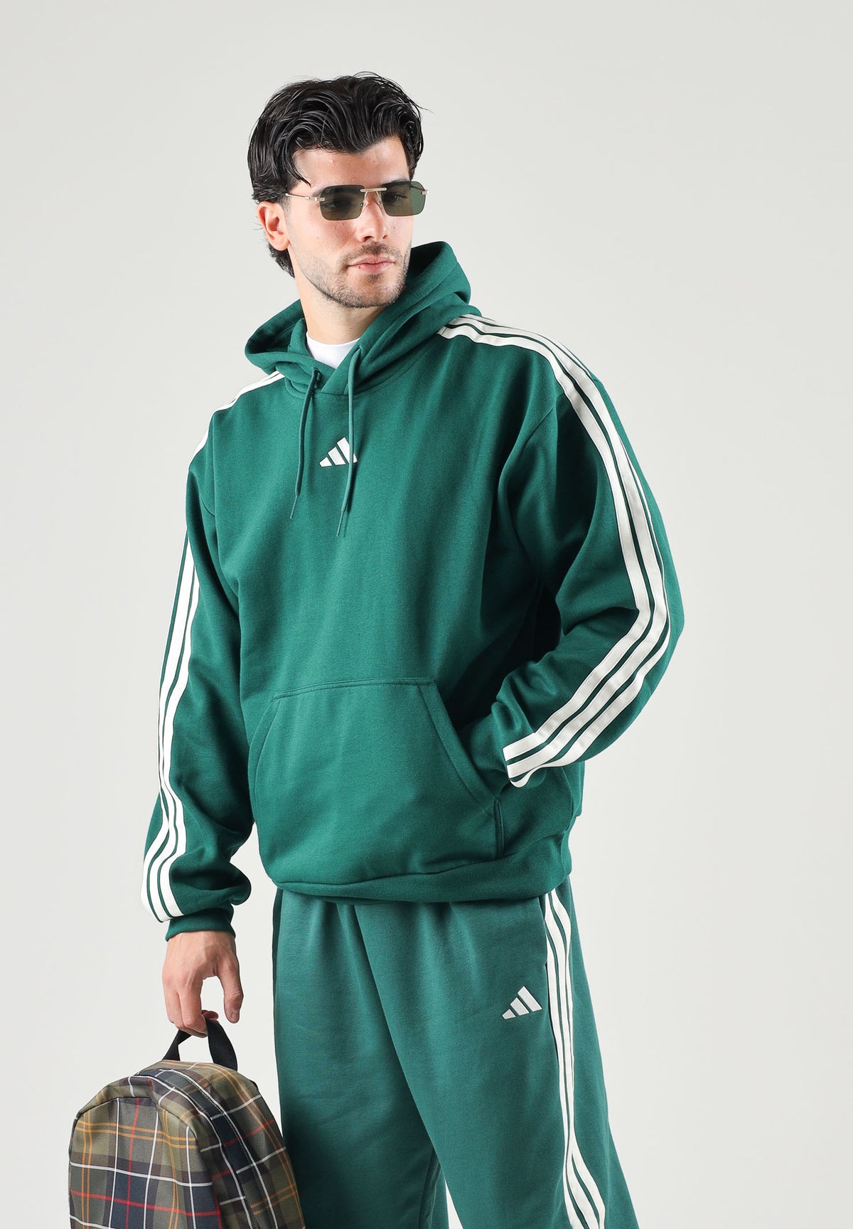 ADIDAS PERFORMANCE felpa con cappuccio CGREEN/OWHI verde e bianco uomo. KZ1413 . ADIDAS PERFORMANCE