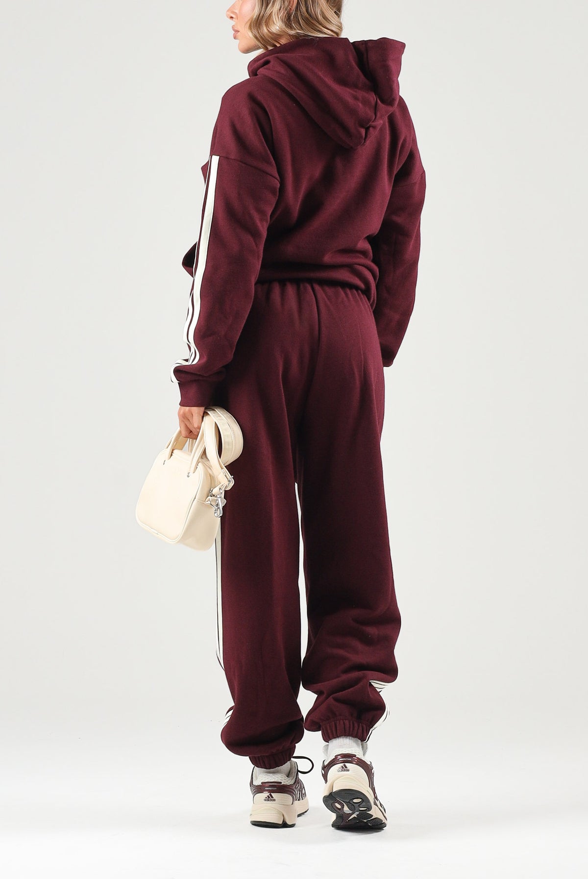 ADIDAS PERFORMANCE Pantaloni ESSENTIALS 3-STRIPES FLEECE bordeaux da donna KZ2081 . ADIDAS PERFORMANCE