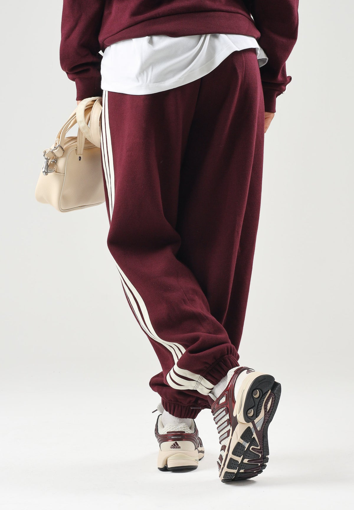 ADIDAS PERFORMANCE Pantaloni ESSENTIALS 3-STRIPES FLEECE bordeaux da donna KZ2081 . ADIDAS PERFORMANCE