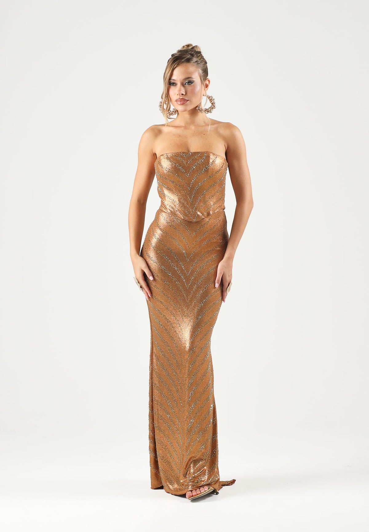 ALMA SANCHEZ Abito lungo a sirena bronzo da donna con lavorazione luminosa AS2627022EL AM ALMA SANCHEZ