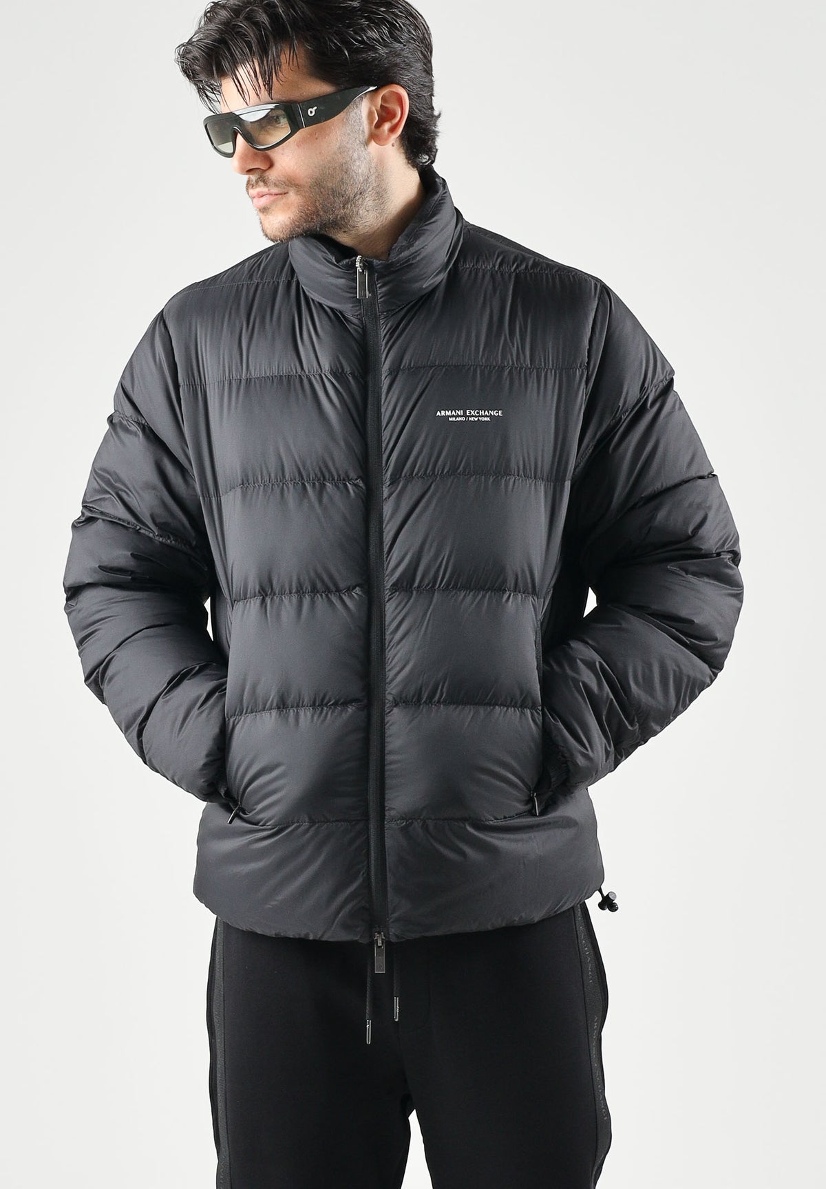 ARMANI EXCHANGE Piumino nero da uomo con collo alto e chiusura frontale con zip integrale XM001575AF16927 UC001 ARMANI EXCHANGE