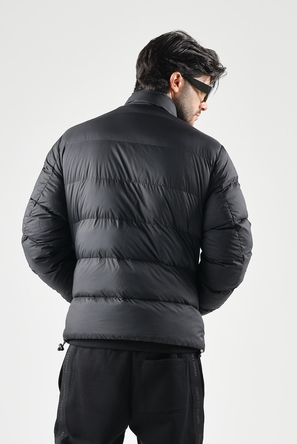 ARMANI EXCHANGE Piumino nero da uomo con collo alto e chiusura frontale con zip integrale XM001575AF16927 UC001 ARMANI EXCHANGE