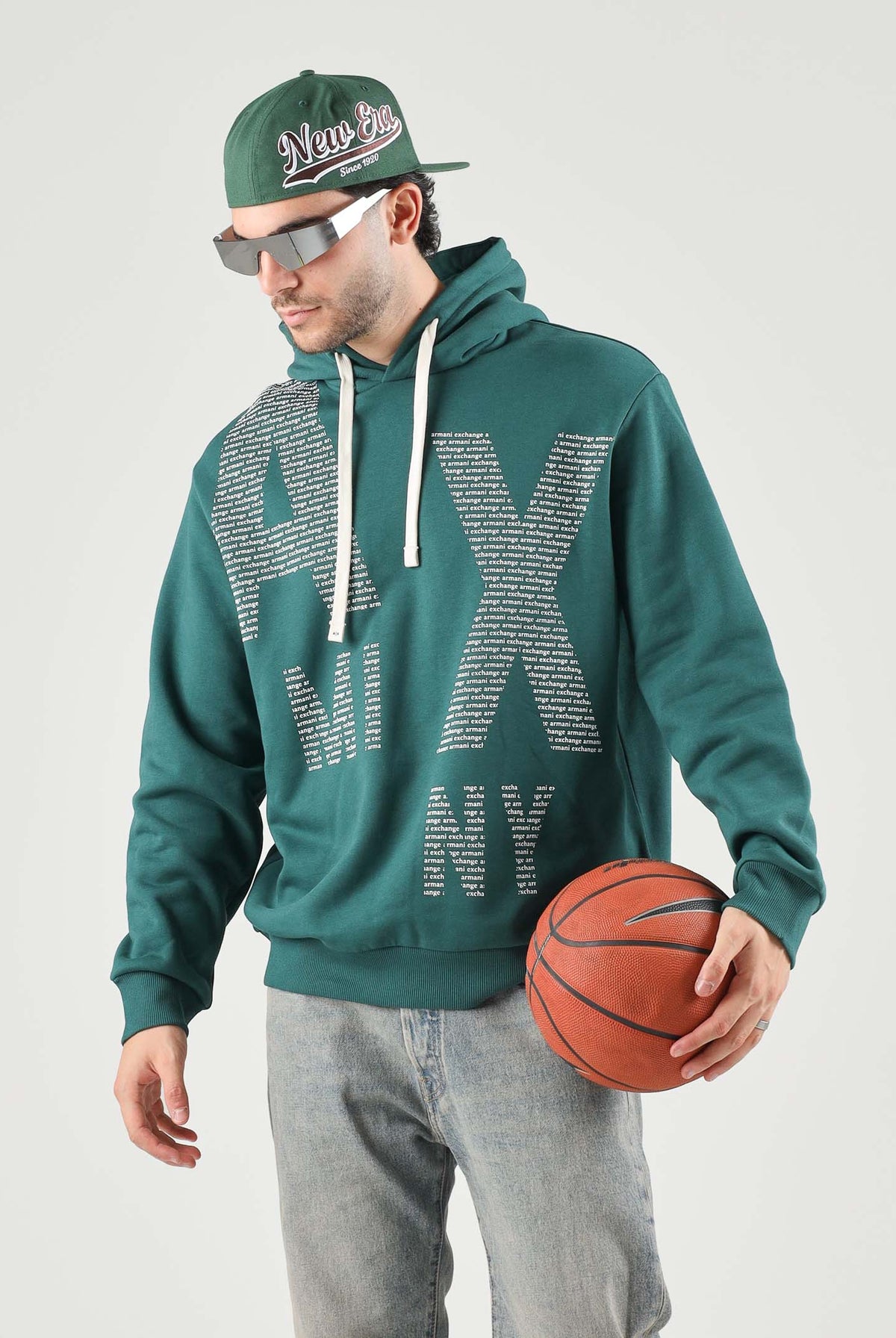 ARMANI EXCHANGE Felpa con cappuccio JUNE BUG verde per uomo con coulisse e maxi logo grafico sul petto. XM002805AF26361 U7330 ARMANI EXCHANGE