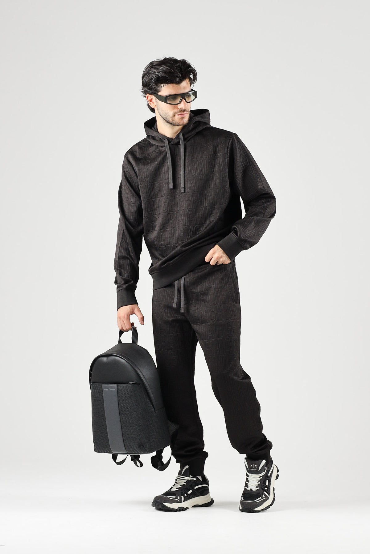 ARMANI EXCHANGE Pantaloni marroni da uomo con coulisse in vita e polsini elasticizzati alle caviglie XM002907AF21862 U8128 ARMANI EXCHANGE