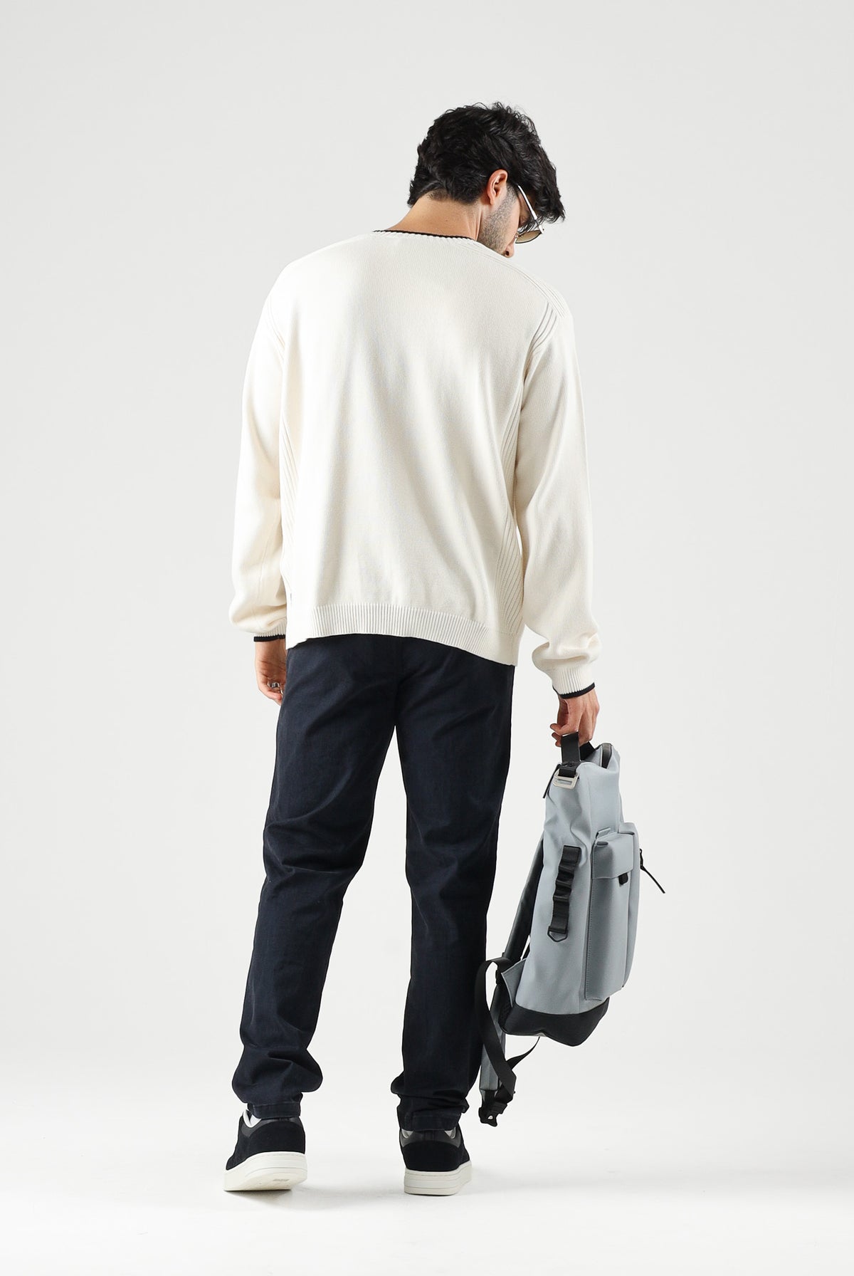 ARMANI EXCHANGE Maglione girocollo vintage off whit per uomo con scollo a costine e logo sul petto. XM003009AF28775 U0007 ARMANI EXCHANGE