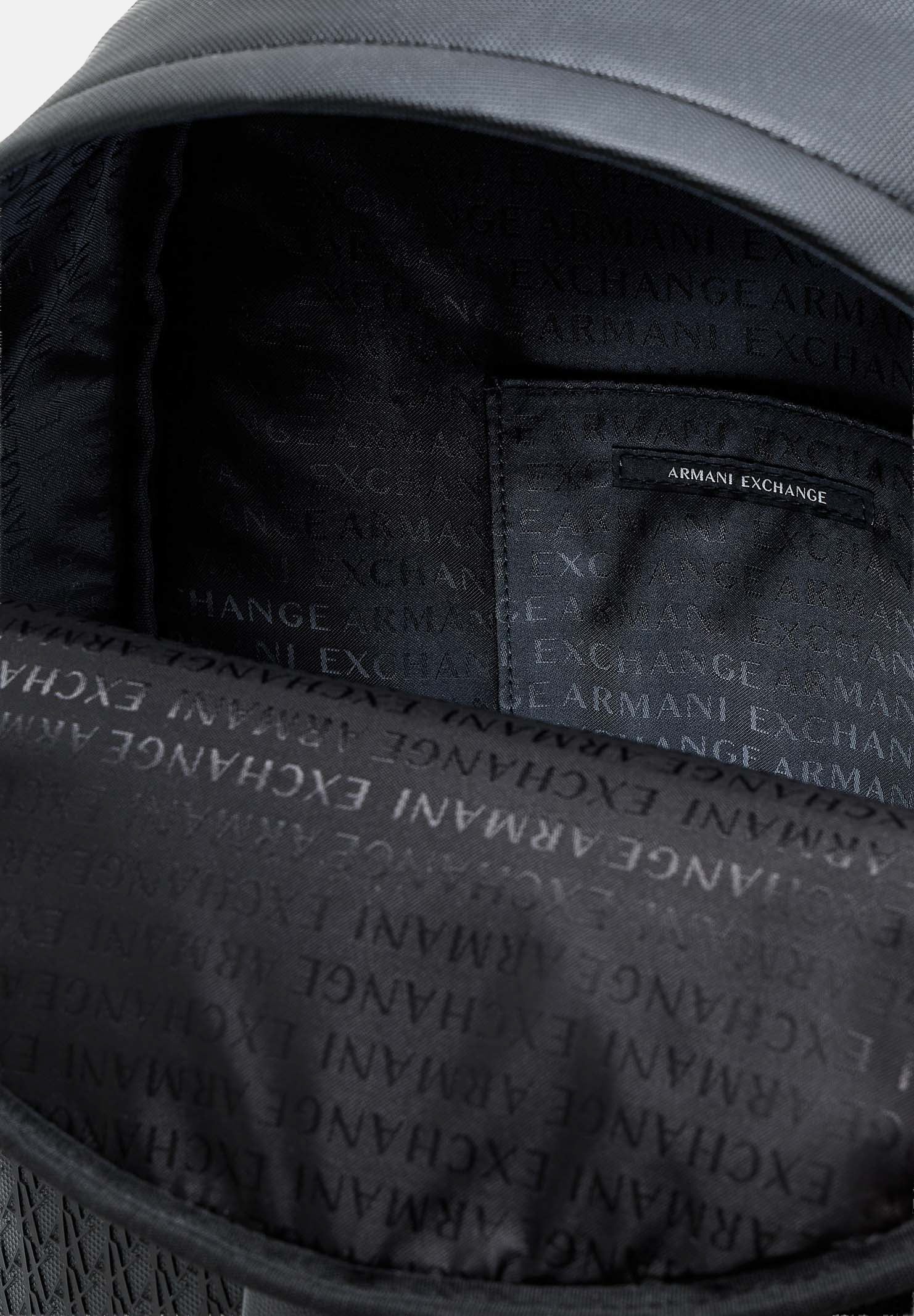 XM003173AF26691 MC028 ARMANI EXCHANGE