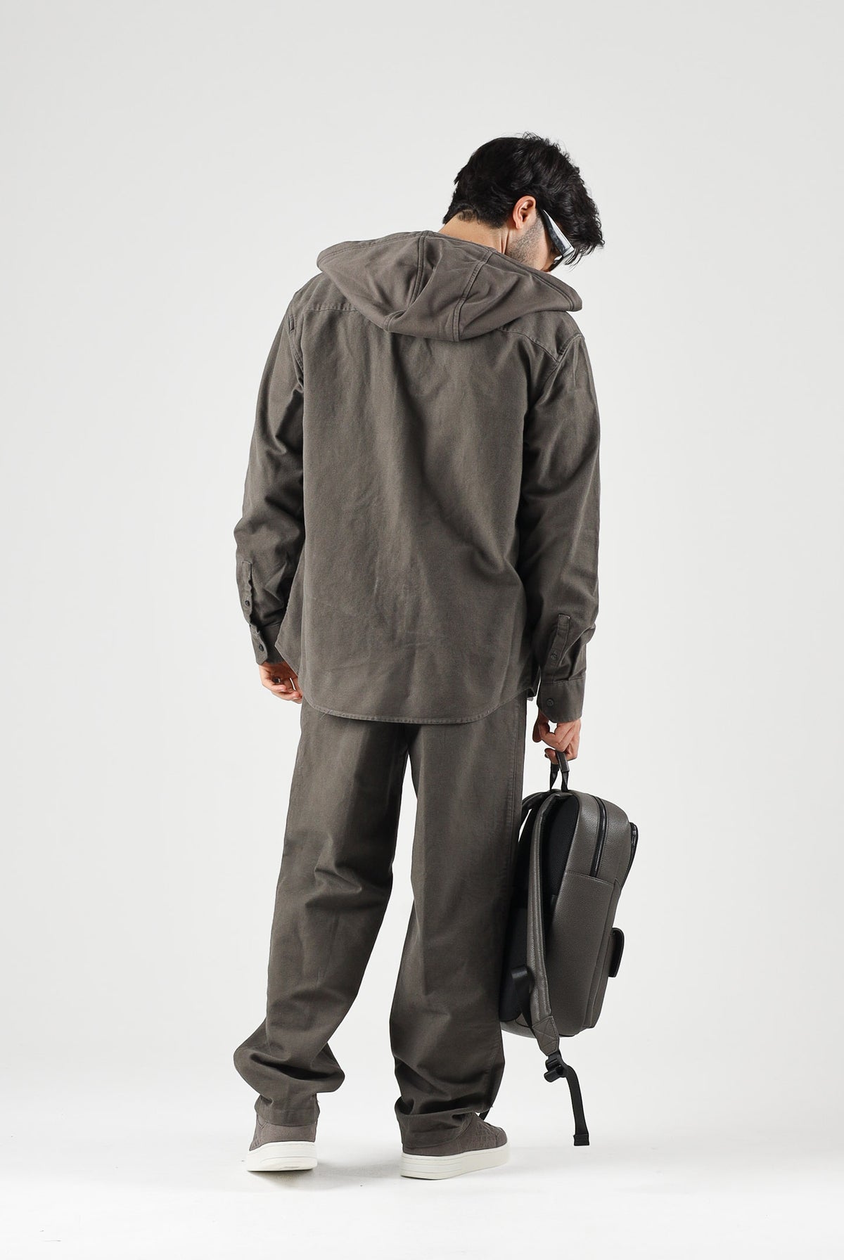 ARMANI EXCHANGE Giacca camicia falcon-grigio per uomo con cappuccio e tasche applicate sul petto. XM003259AF27115 U6125 ARMANI EXCHANGE