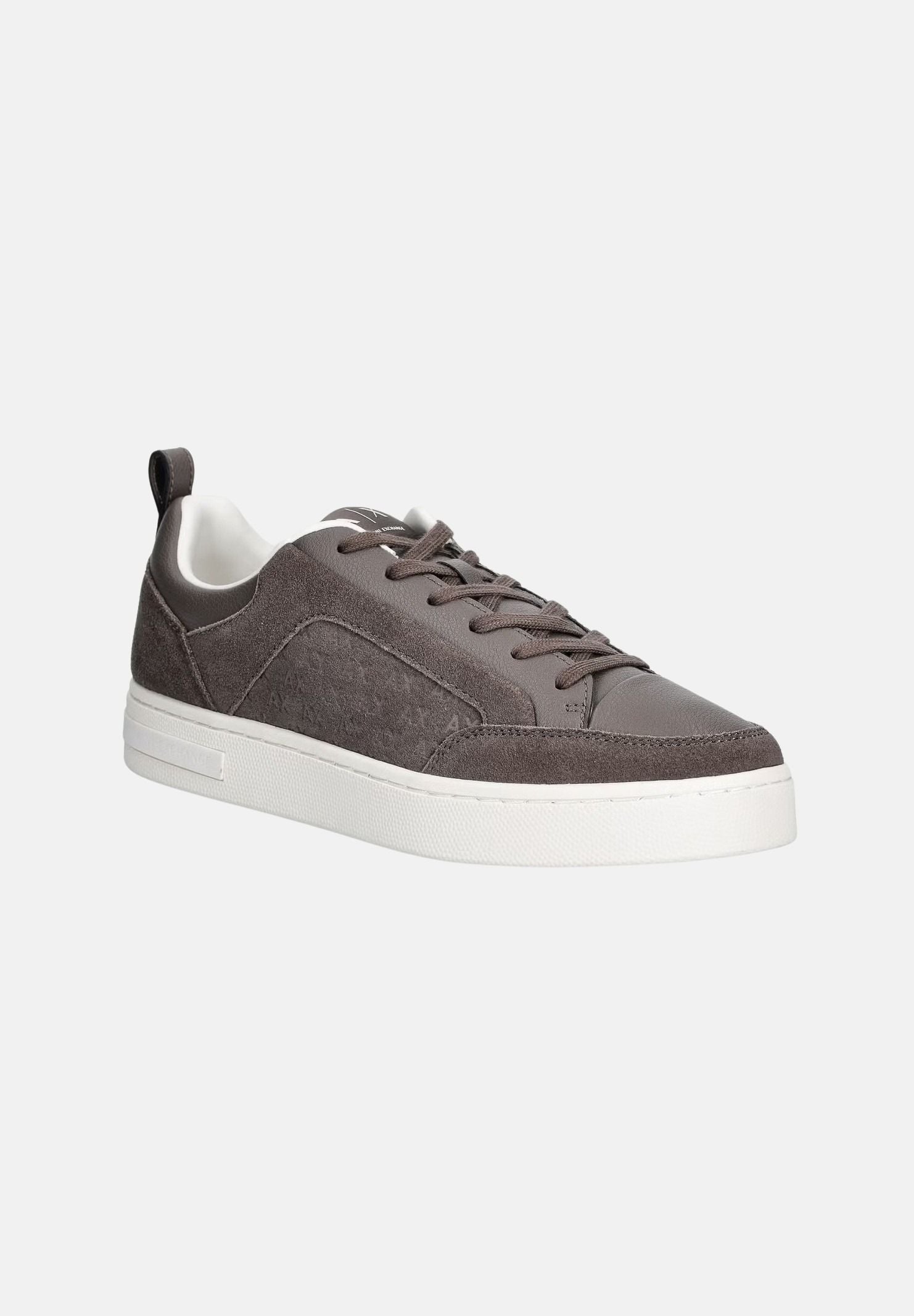 ARMANI EXCHANGE Sneakers grigio per uomo con profilo basso e tomaia decorata da logo goffrato XM003388AF27475 U6125 ARMANI EXCHANGE