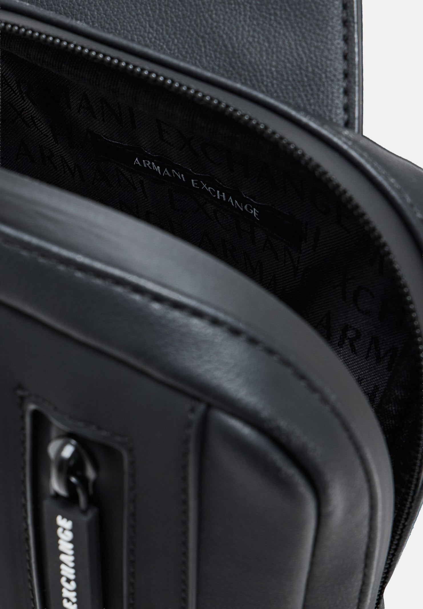 XM003588AF26679 MC043 ARMANI EXCHANGE