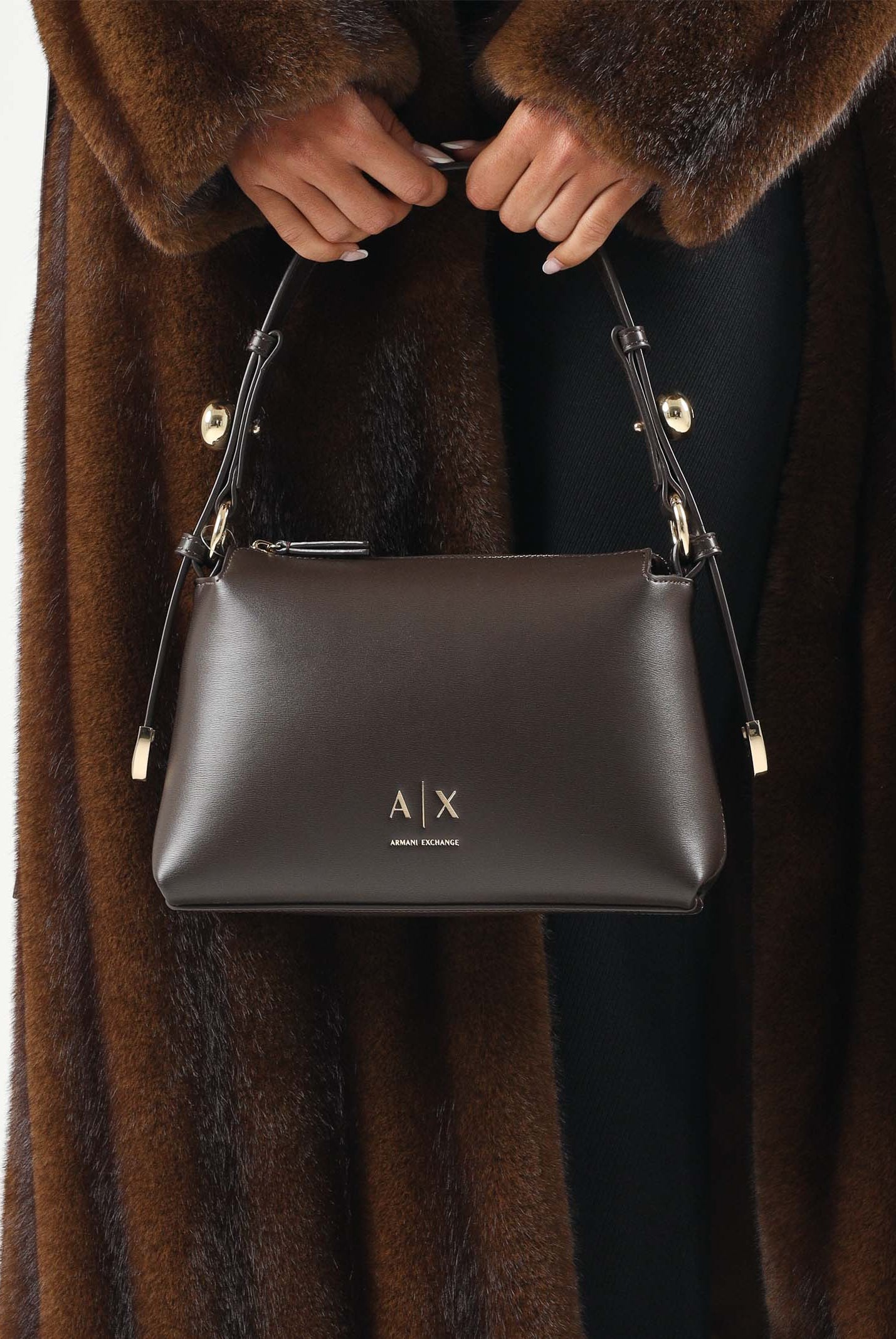 ARMANI EXCHANGE Borsa a spalla antagonist-marrone per donna con manico regolabile e dettagli metallici. XW002990AF26452 U6032 ARMANI EXCHANGE
