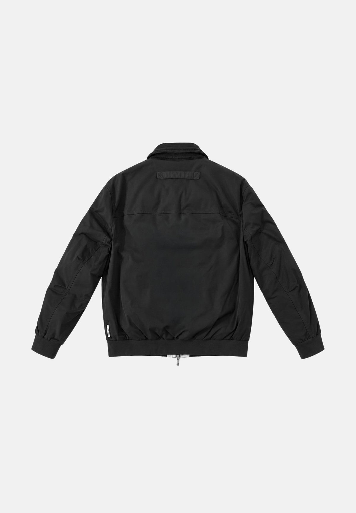 ARMANI EXCHANGE Bomber leggero nero per uomo con colletto in pelliccia sintetica e ampie tasche applicate. XM003343AF27299 U8123 ARMANI EXCHANGE