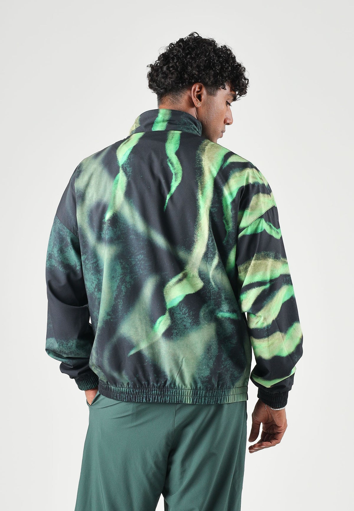 AUSTRALIAN Felpa con zip TRACK JACKET nero-verde da uomo con chiusura a zip intera, realizzata in microfibra ARUGC0046 003 AUSTRALIAN