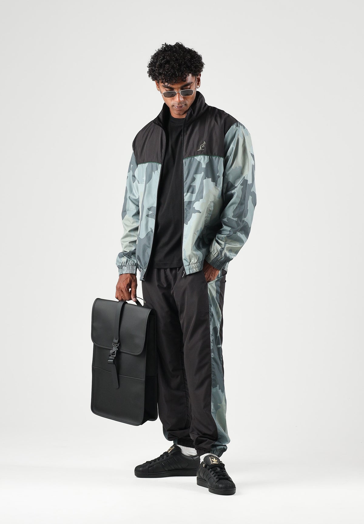 AUSTRALIAN Tuta nera per uomo con inserti stampati a fantasia camouflage, SWUTU0173 003 AUSTRALIAN