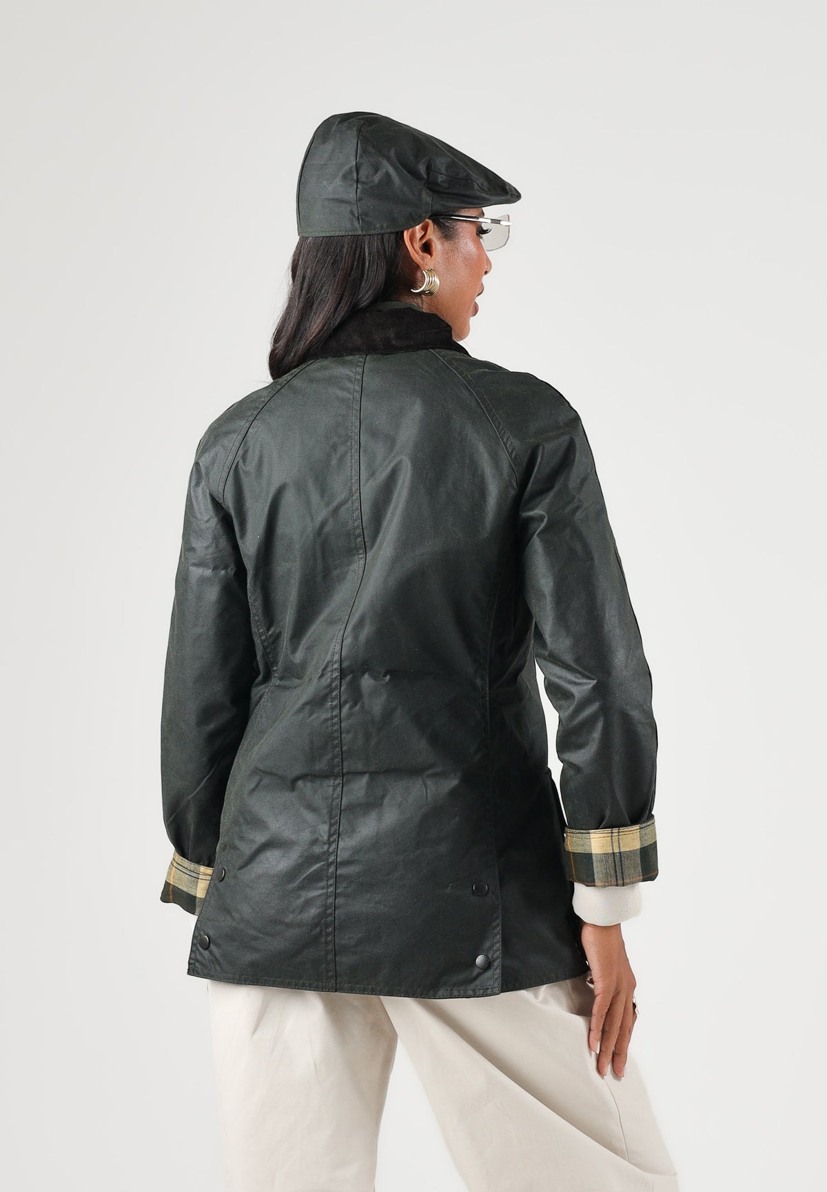 BARBOUR Giubbotto BEADNELL WAX JACKET sage-nero per donna con colletto in velluto a coste 262MLWX0667 SG91 BARBOUR