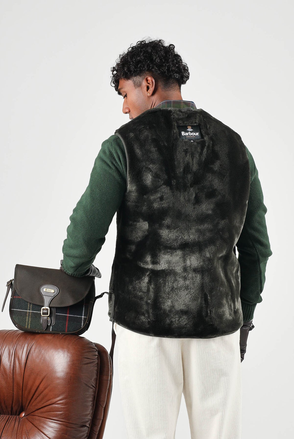 BARBOUR Gilet smanicato WARM PILE WAISTCOAT ì verde salvia per uomo in pelliccia ecologica 262MMLI0004 SG71 BARBOUR
