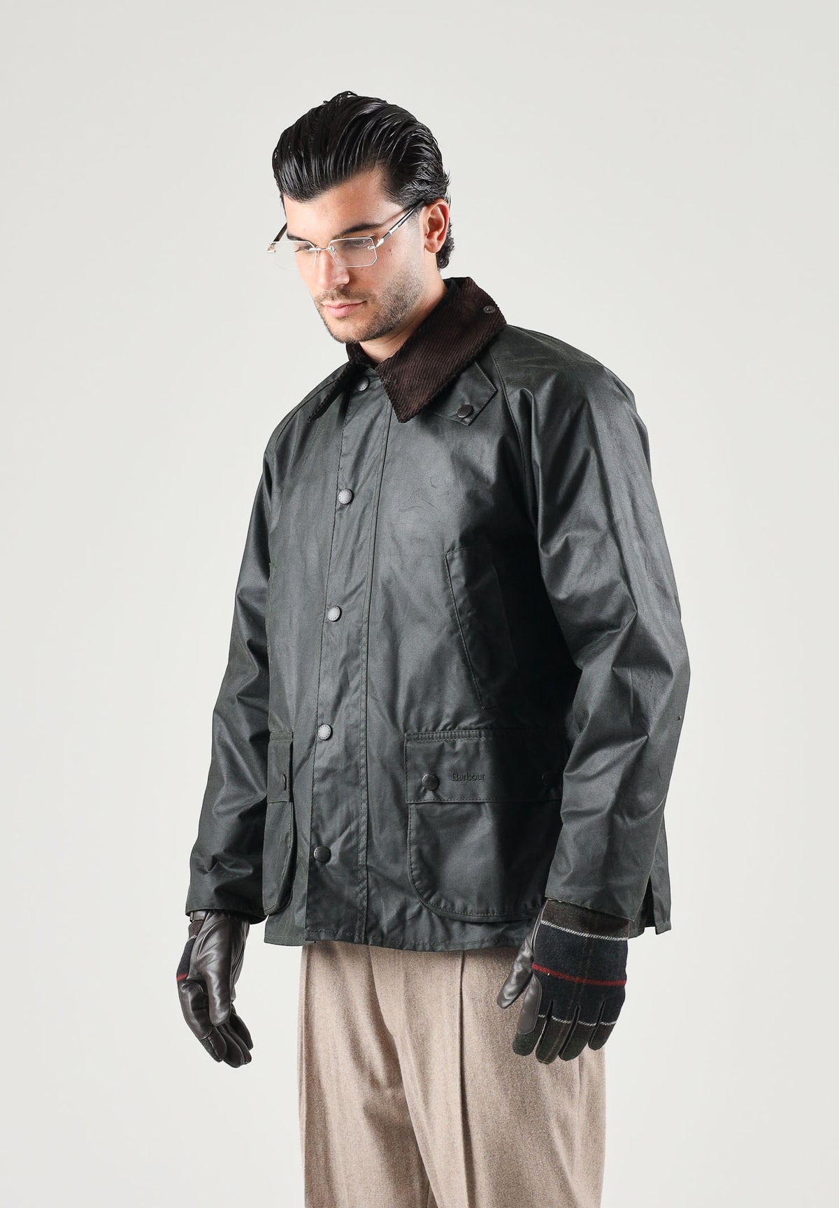 BARBOUR Giubbotto BEDALE WAX JACKET verde da uomo con colletto in velluto a coste e tasche scaldamani. 262MMWX0018 SG91 BARBOUR