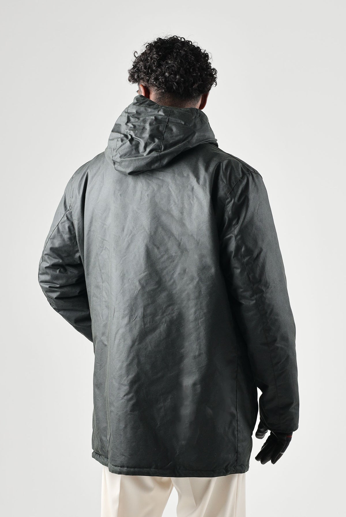 BARBOUR Parka verde salvia scuro da uomo con cappuccio avvolgente e tasche utility bicolore 262MMWX2582 SG51 BARBOUR