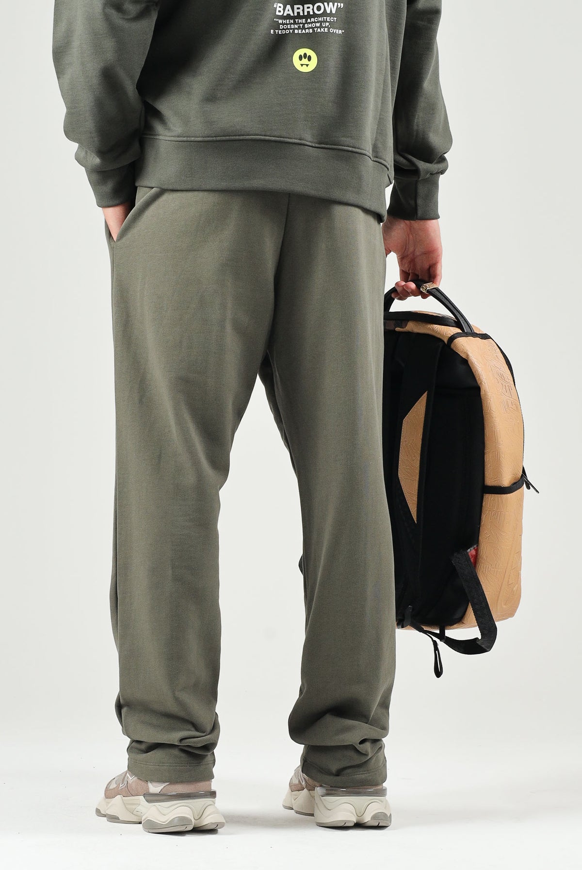BARROW Pantaloni verde militare per uomo e donna con coulisse in vita e tasche laterali F6BWUAFP018 082 BARROW
