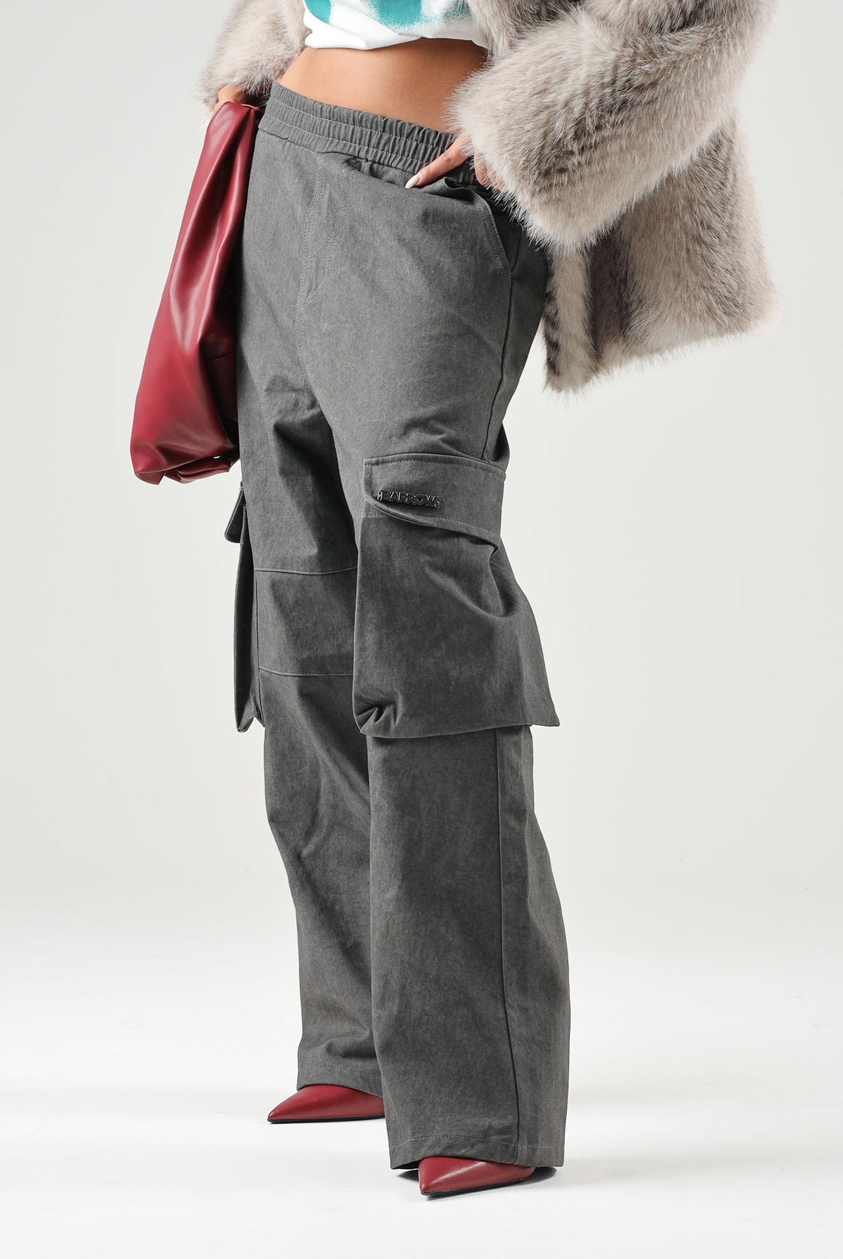 BARROW Pantaloni CARGO PANTS neri per uomo e donna con tasconi laterali F6BWUAPA086 110 BARROW