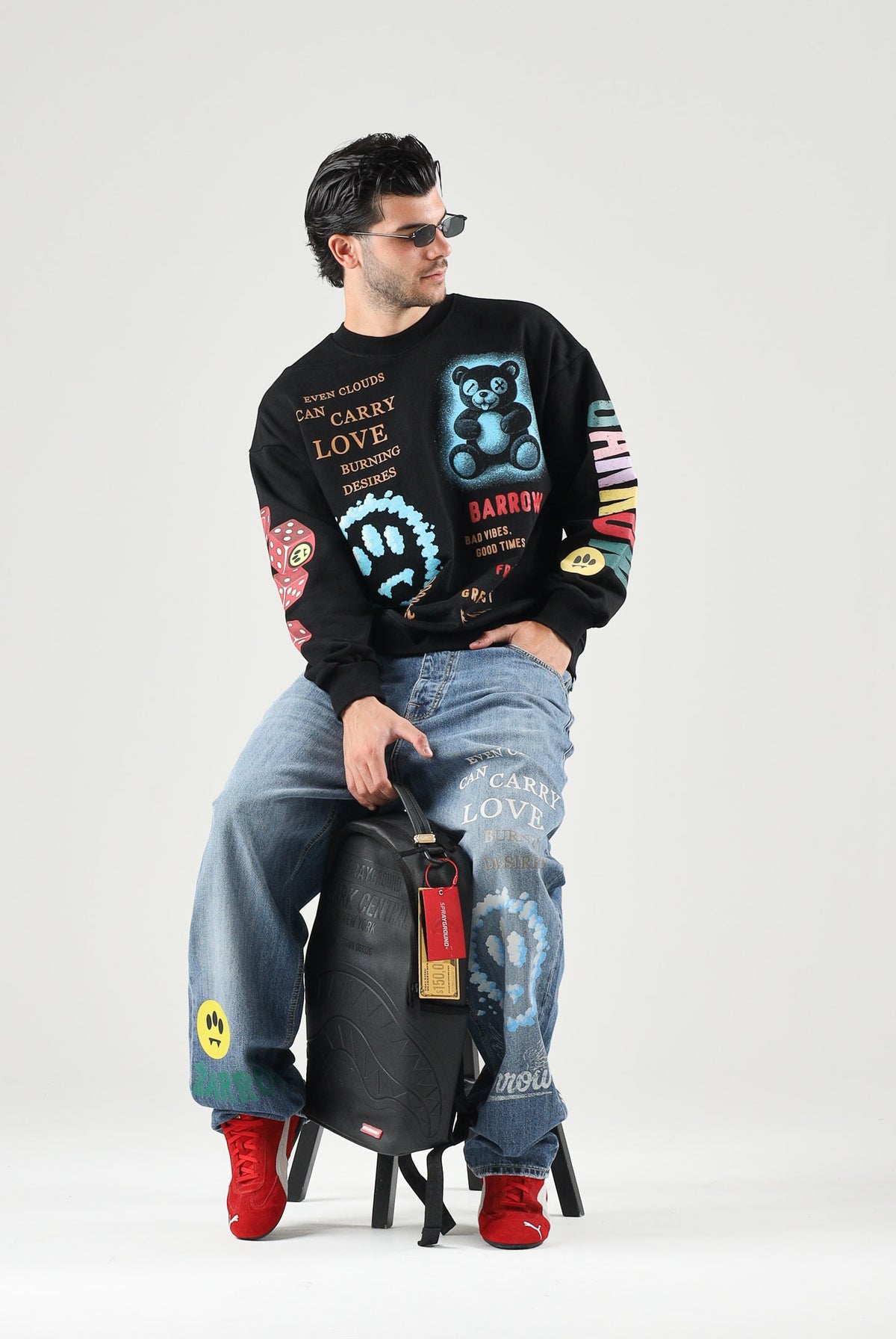 BARROW Felpa girocollo nera per uomo e donna con stampe grafiche colorate all-over. F6BWUASW073 110 BARROW