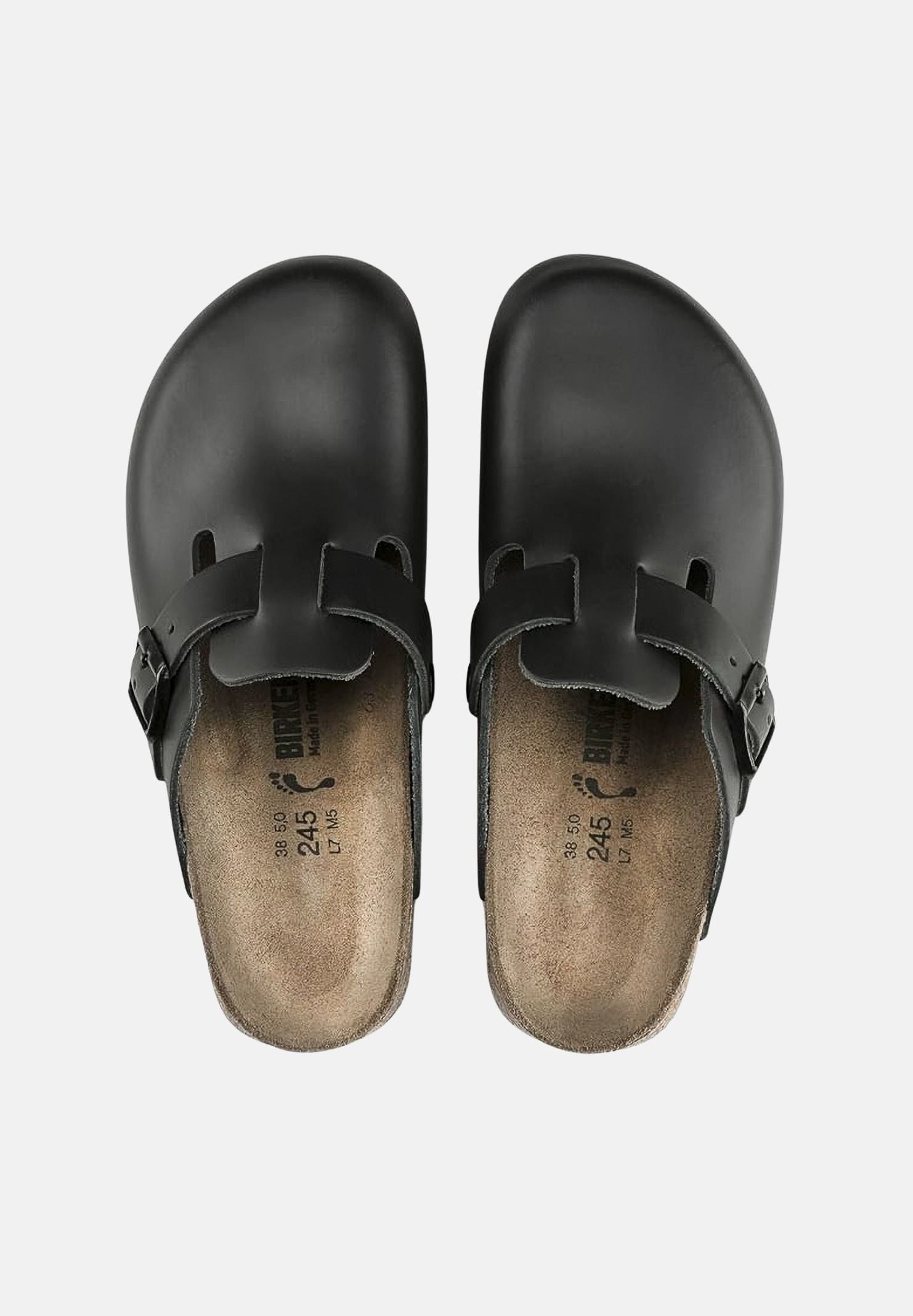 BIRKENSTOCK Ciabatta Boston nera per uomo e donna con cintuino regolabile 060194 . BIRKENSTOCK