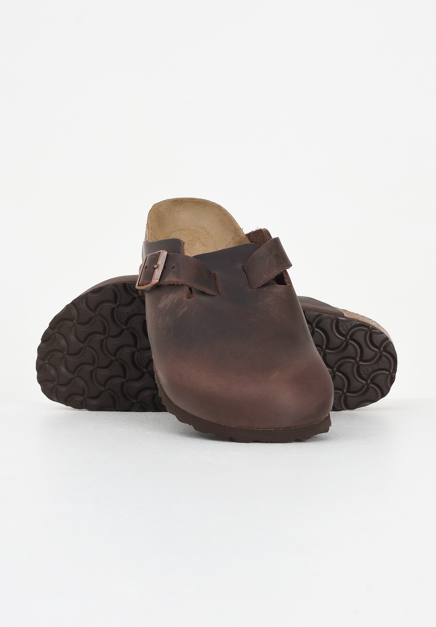 BIRKENSTOCK Ciabatte marroni per uomo e donna modello Boston 860133 . BIRKENSTOCK