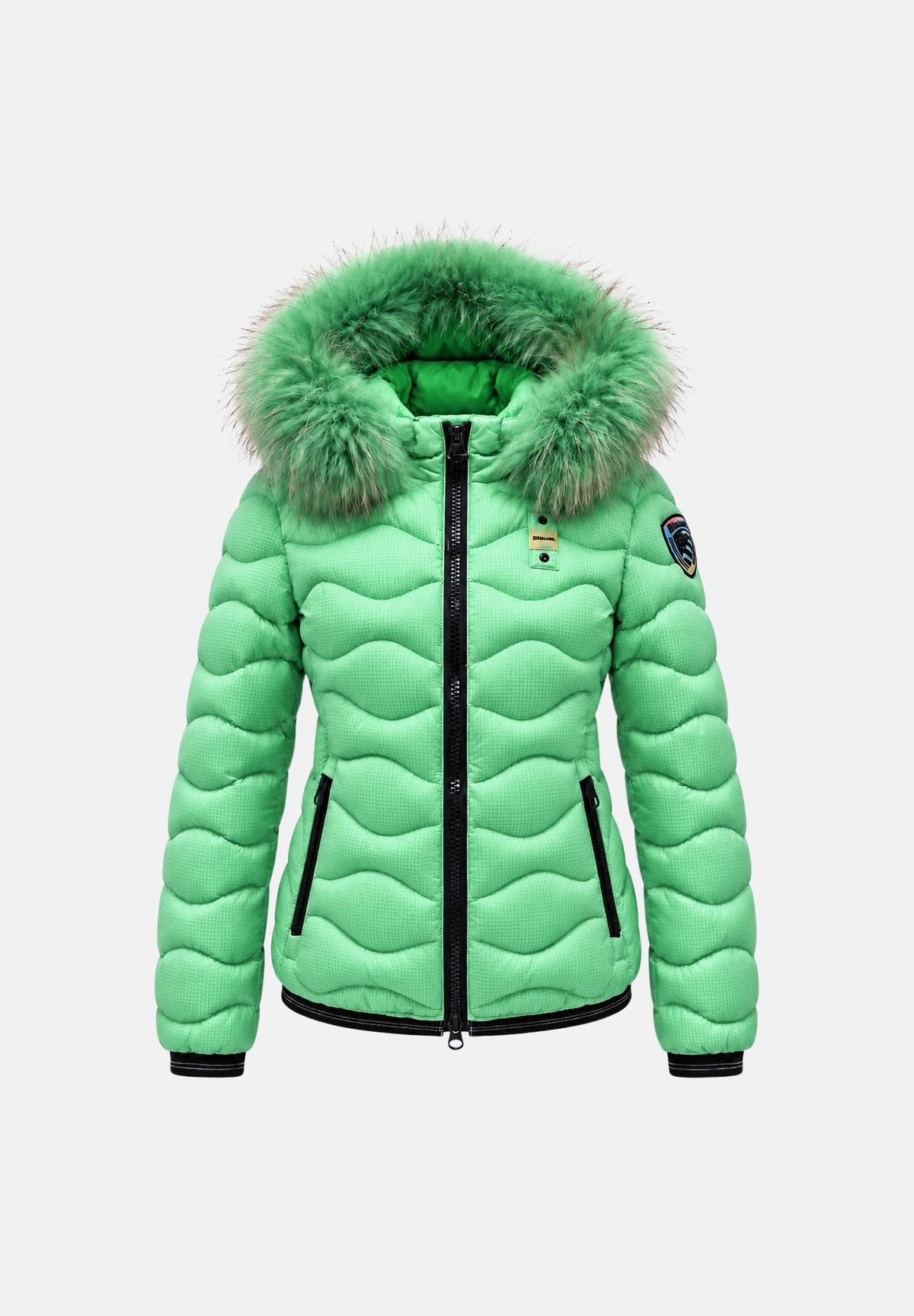 BLAUER Piumino corto ALDIE COLORS DOWN Veleno Verde verde acceso da donna, in nylon con imbottitura in vera piuma d'anatra colorata, cappuccio fisso con bordo in vera pelliccia naturale removibile, trapuntatura a onde orizzontali e chiusura frontale 26WBLDC03188-007783 733 BLAUER