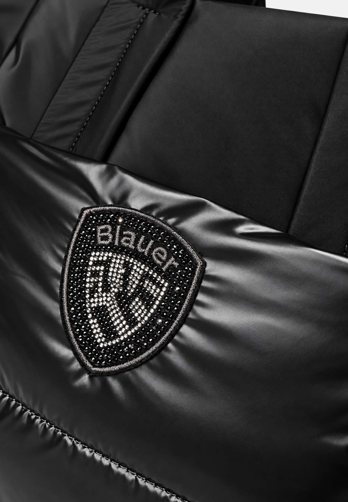 F6QUARTXL01PAD BLK BLAUER