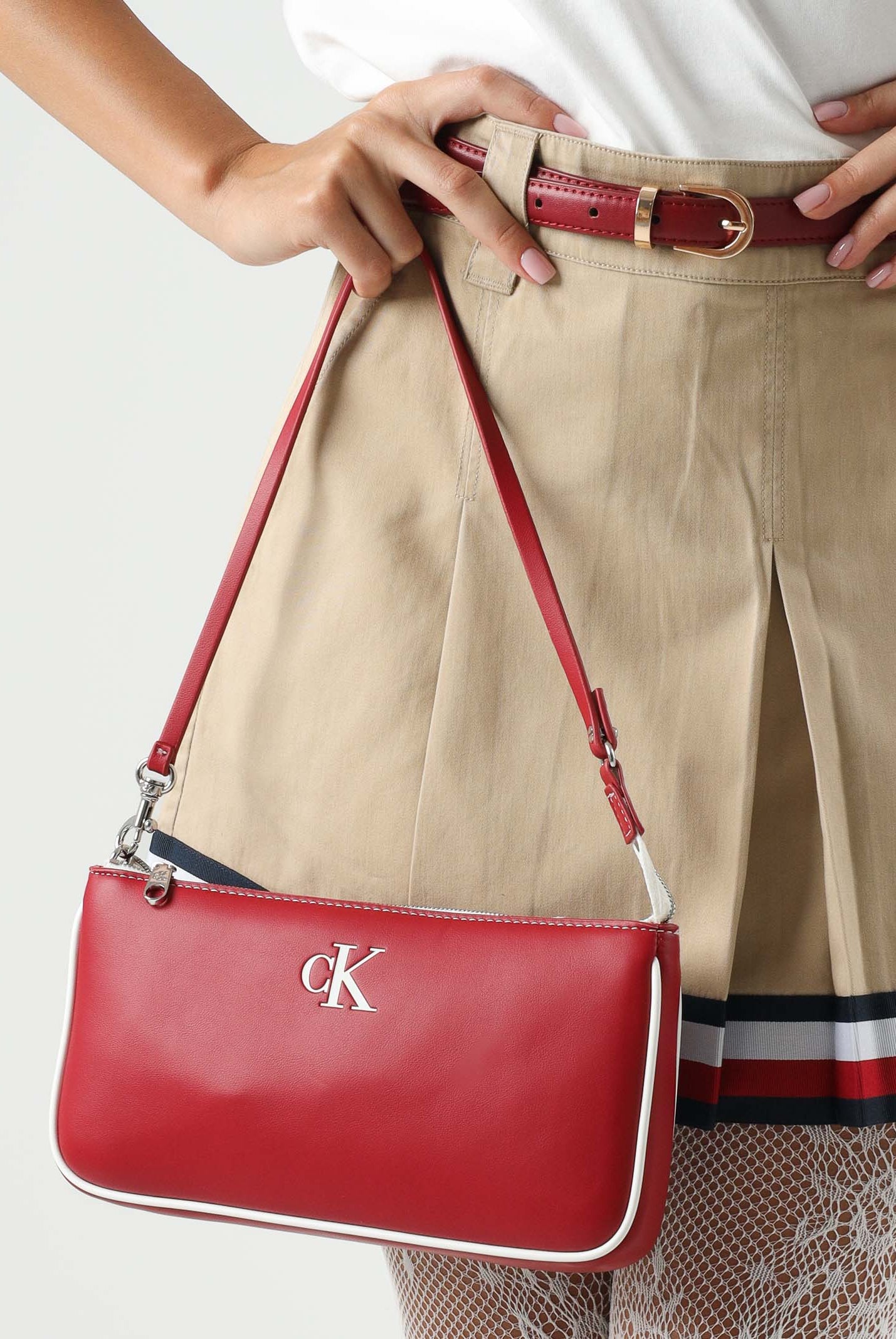 CALVIN KLEIN borsa media a spalla, Bordeaux Wine rosso bordeaux donna. LV04F1220G XLL CALVIN KLEIN
