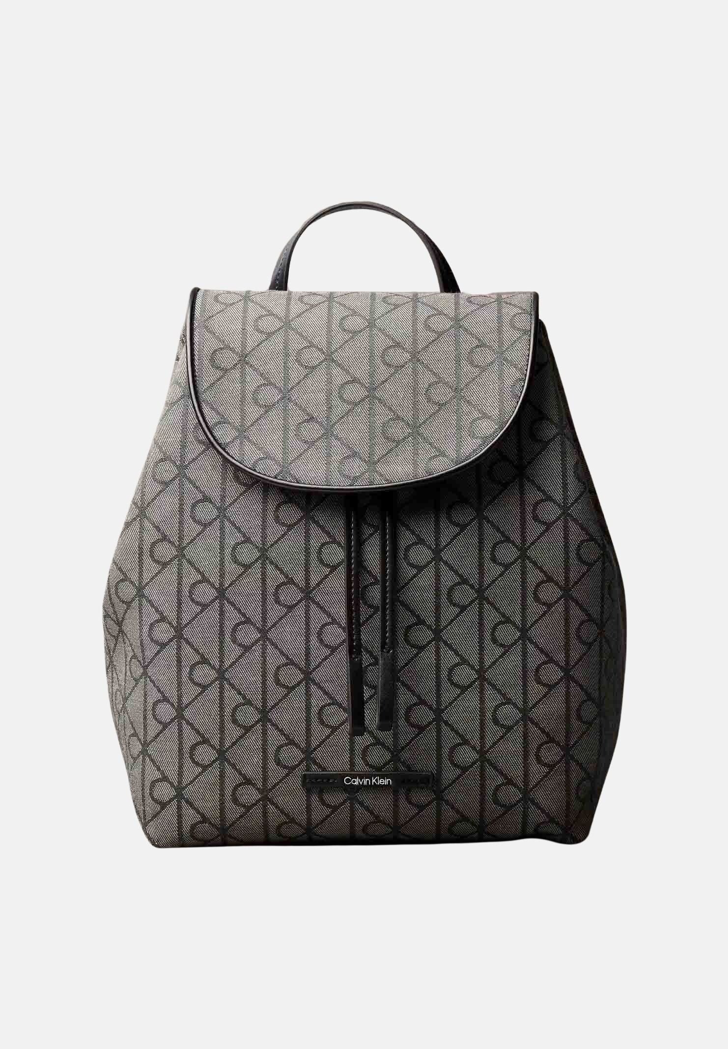 Calvin Klein zaino Emblem Jacquard Camera Bag in Lotus beige da donna LV04F3536G 7UL CALVIN KLEIN