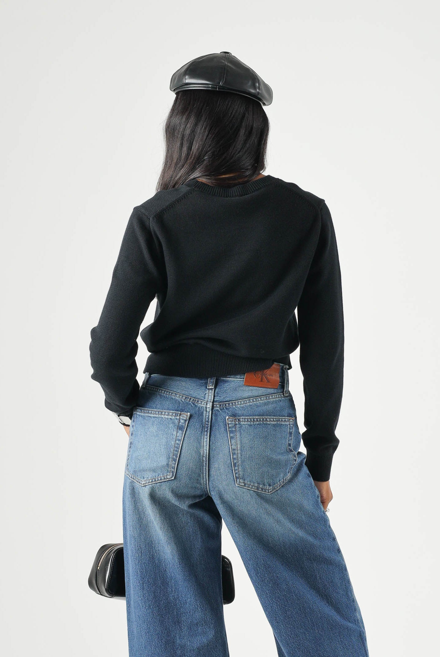 CALVIN KLEIN JEANS Maglia LOGO OUTLINE, nero da donna <BR/> LV047G322G UB1 CALVIN KLEIN JEANS