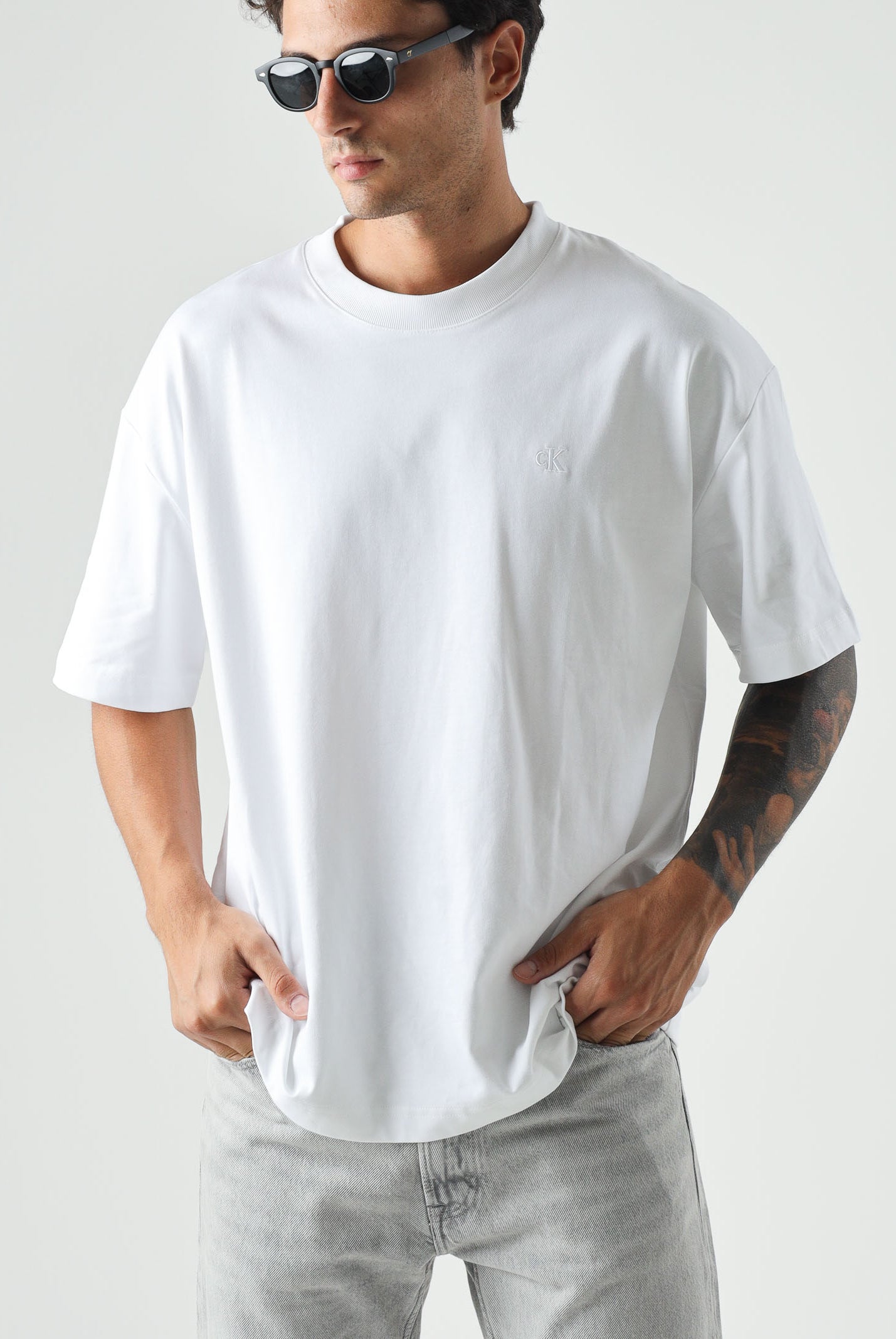 CALVIN KLEIN JEANS T-shirt EMBOSSED bright white bianca da uomo<BR/> LV04RAB806 YAF CALVIN KLEIN JEANS