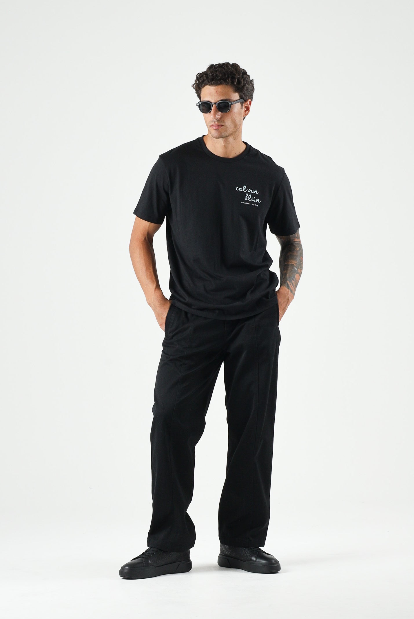 CALVIN KLEIN JEANS T-shirt LOGO GRAFIC nero da uomo <BR/> LV04RG837G UB1 CALVIN KLEIN JEANS