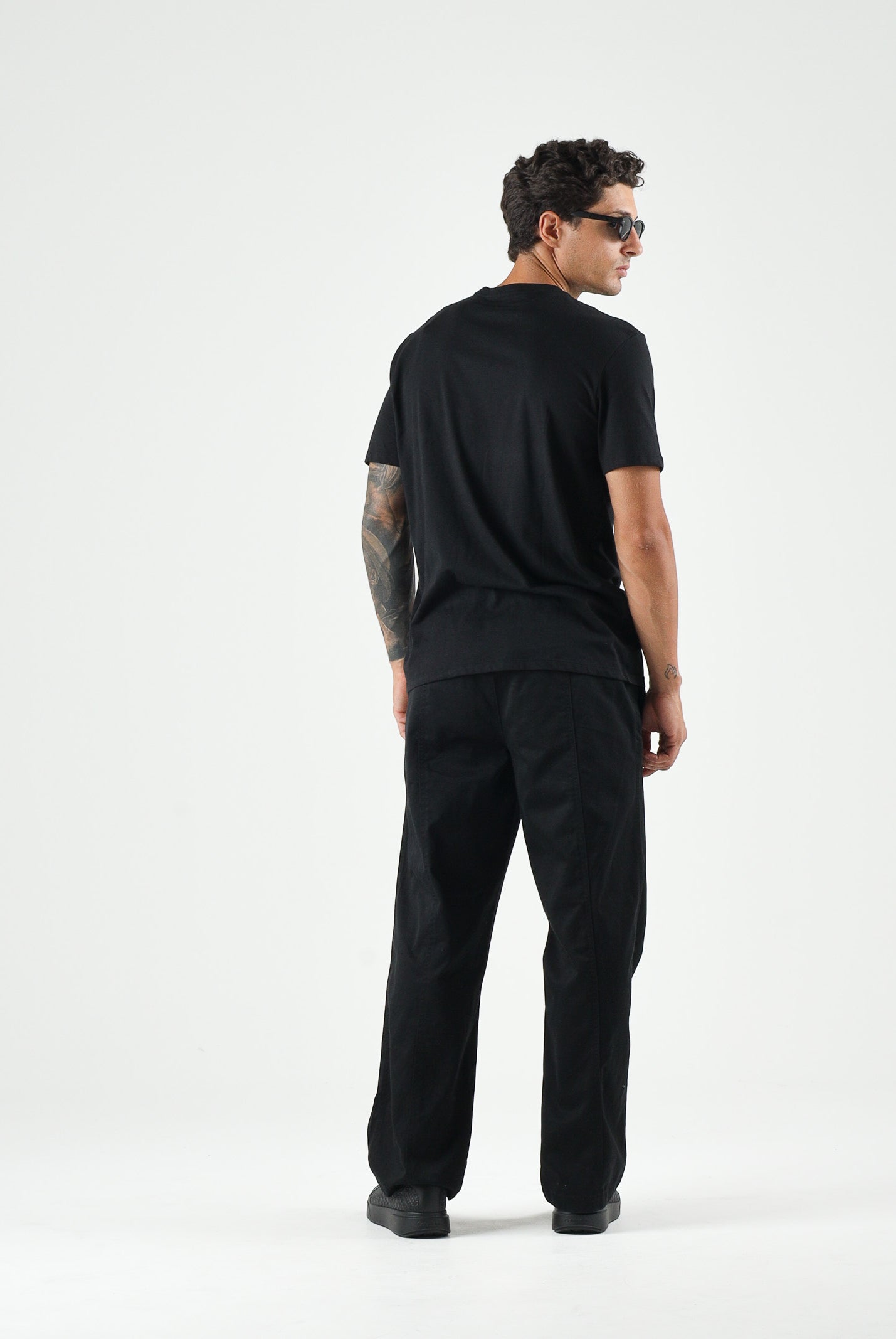 CALVIN KLEIN JEANS T-shirt LOGO GRAFIC nero da uomo <BR/> LV04RG837G UB1 CALVIN KLEIN JEANS