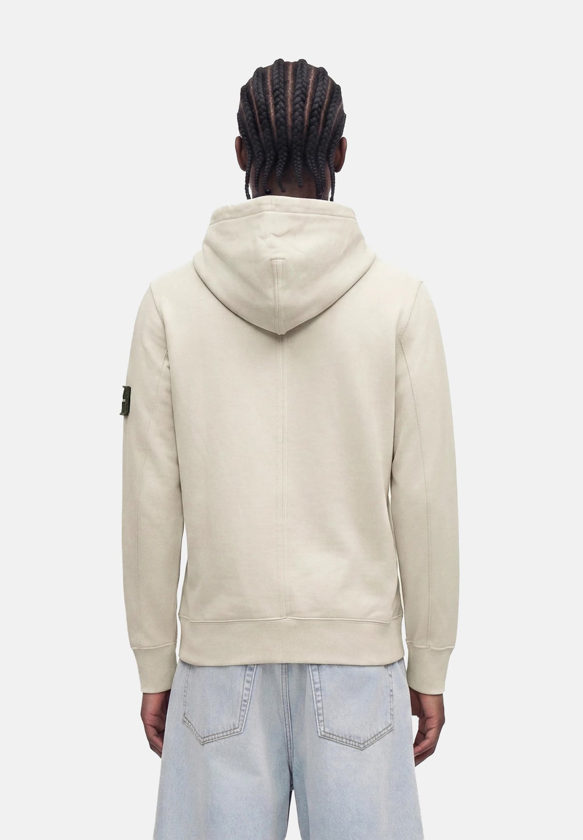 CALVIN KLEIN JEANS Felpa 350 TERRY BADGE HOODIE Moonstruck grigio chiaro da uomo con cappuccio regolabile, tasca a marsupio e badge sulla manica LV04RJ201G PDJ CALVIN KLEIN JEANS