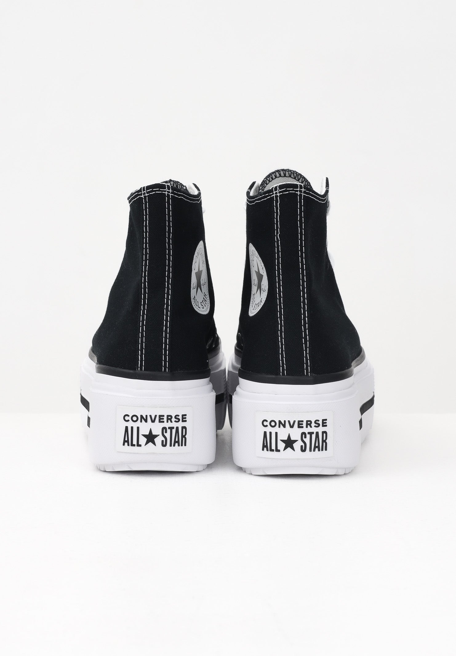 CONVERSE Sneakers Chuck Taylor All Star Lift Double Stack nere da donna A12975C . CONVERSE