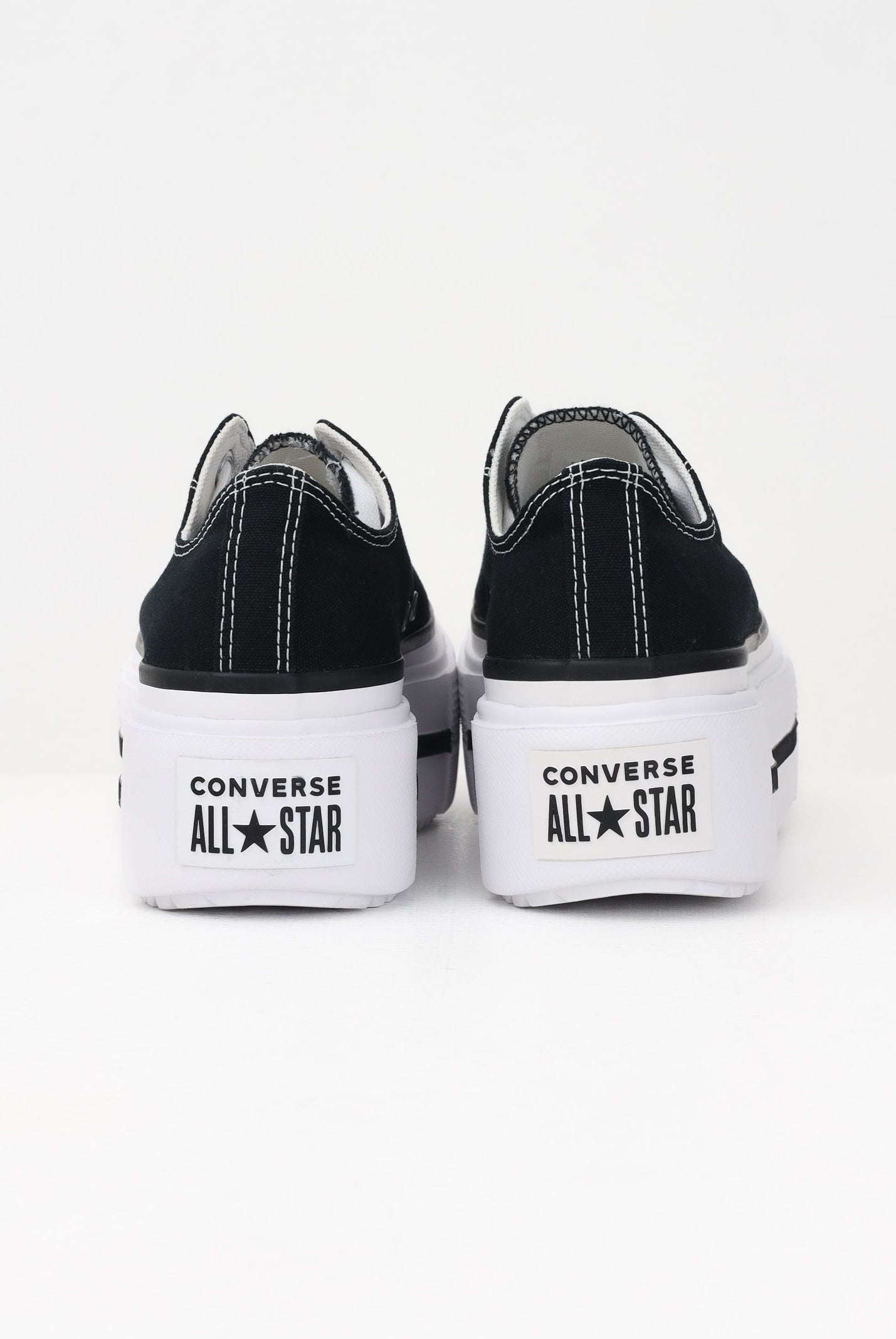 CONVERSE Sneakers Chuck Taylor All Star Lift Double Stack Platform nere da donna A15490C . CONVERSE