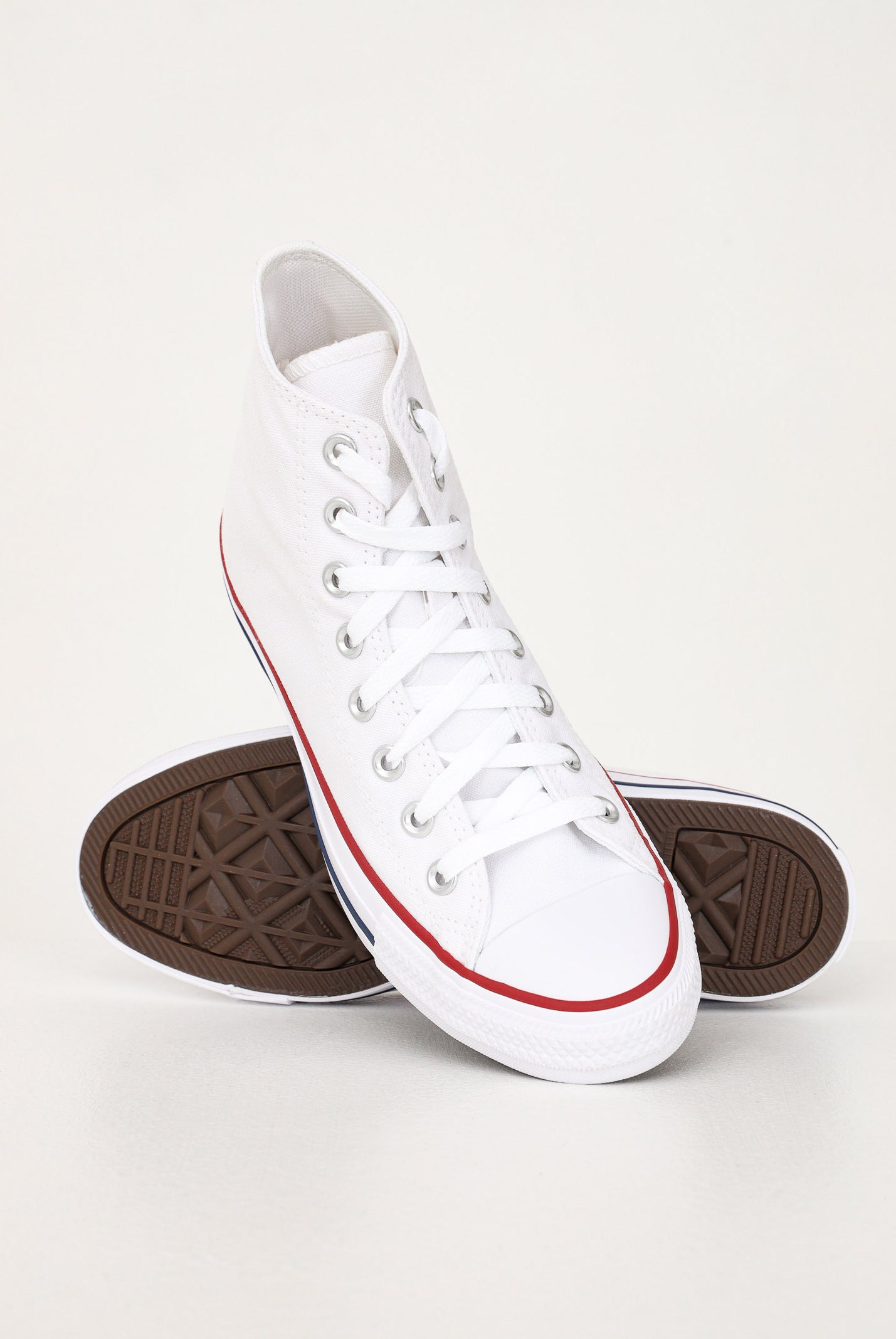 Sneakers CHUCK TAYLOR ALL STAR CLASSIC bianche per uomo e donna M7650C . CONVERSE