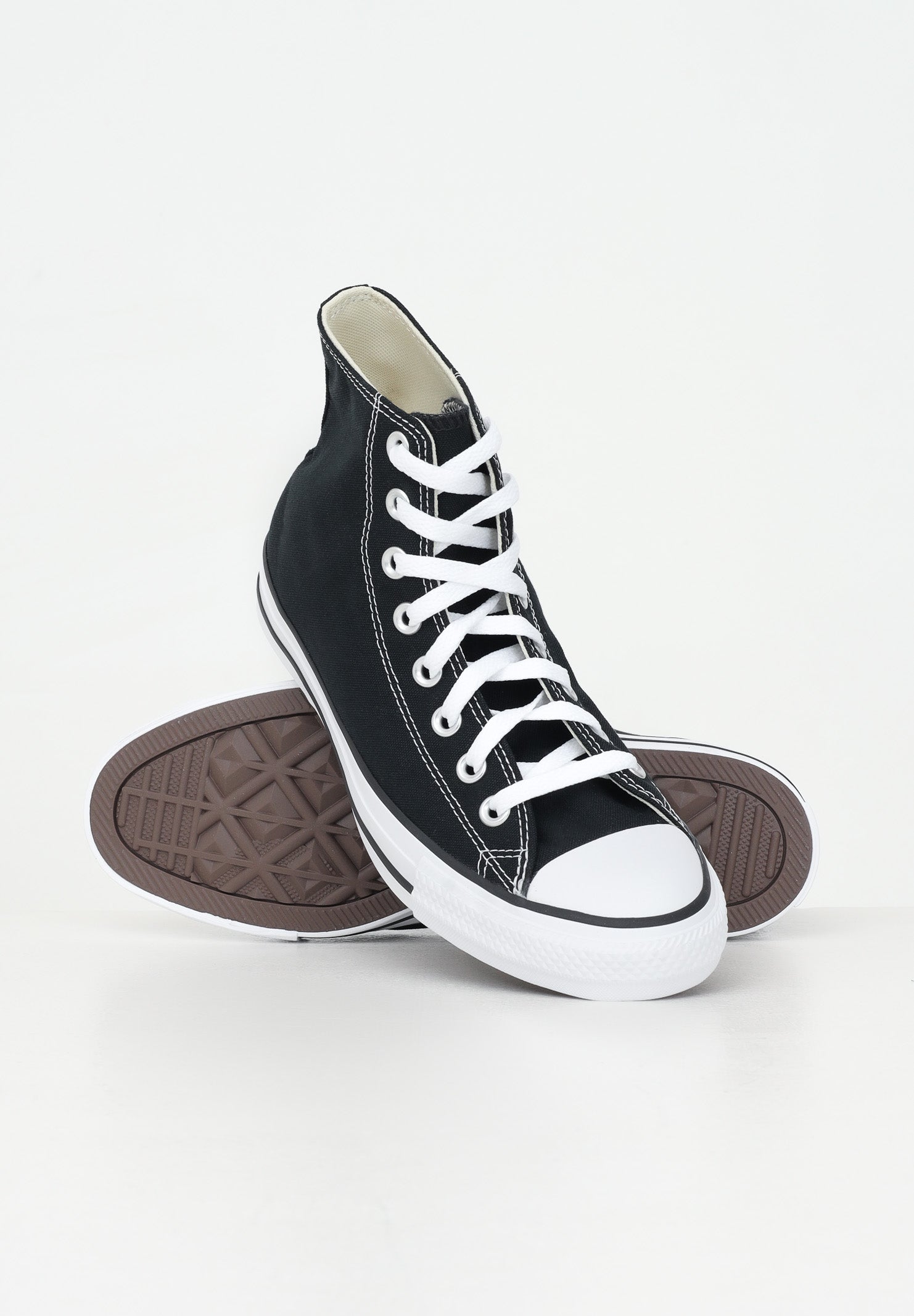 Sneakers CHUCK TAYLOR ALL STAR CLASSIC nere per uomo e donna M9160C . CONVERSE