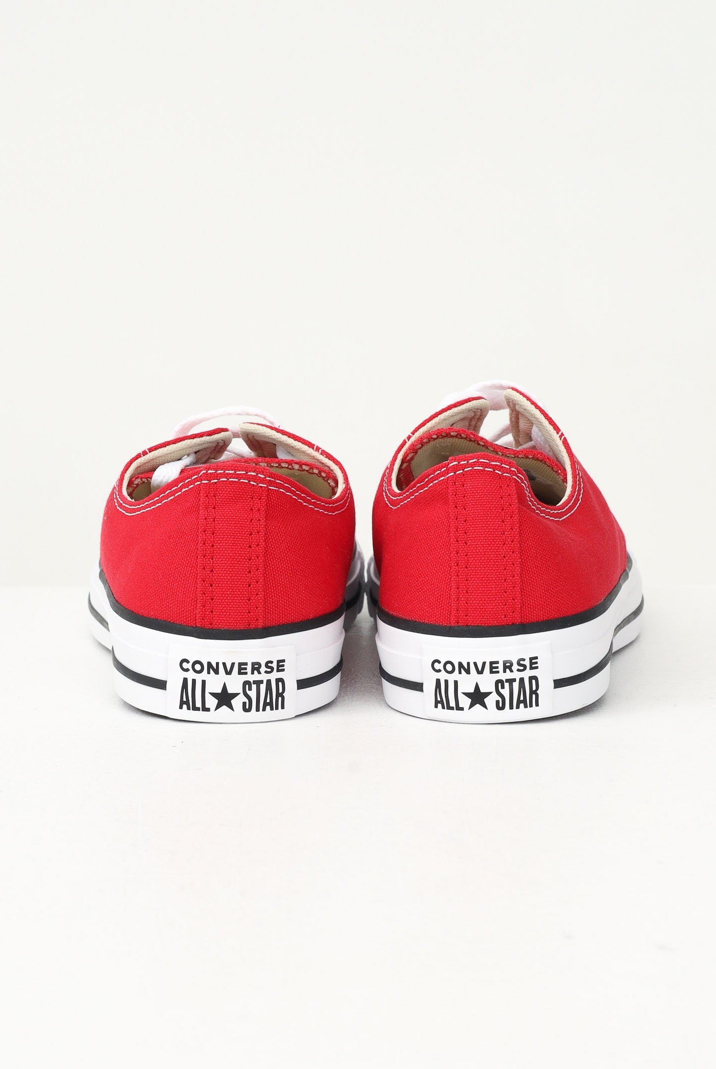 CONVERSE Sneakers Chuck Taylor All Star Classic rosse da uomo M9696C . CONVERSE