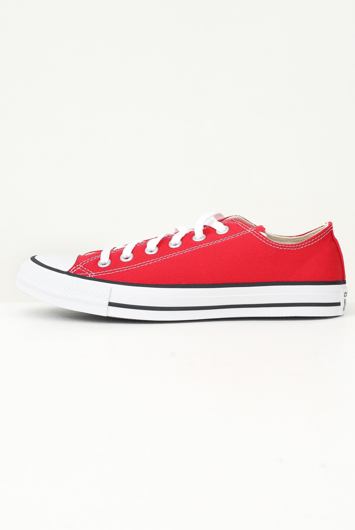 CONVERSE Sneakers Chuck Taylor All Star Classic rosse da uomo M9696C . CONVERSE