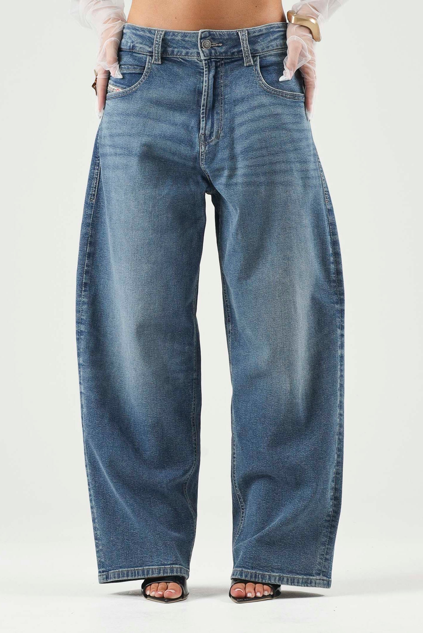 DIESEL Jeans D-DEVON denim blu medio, per donna, ragazzi e bambini con cuciture a contrasto J02889KXBU3 K01 DIESEL