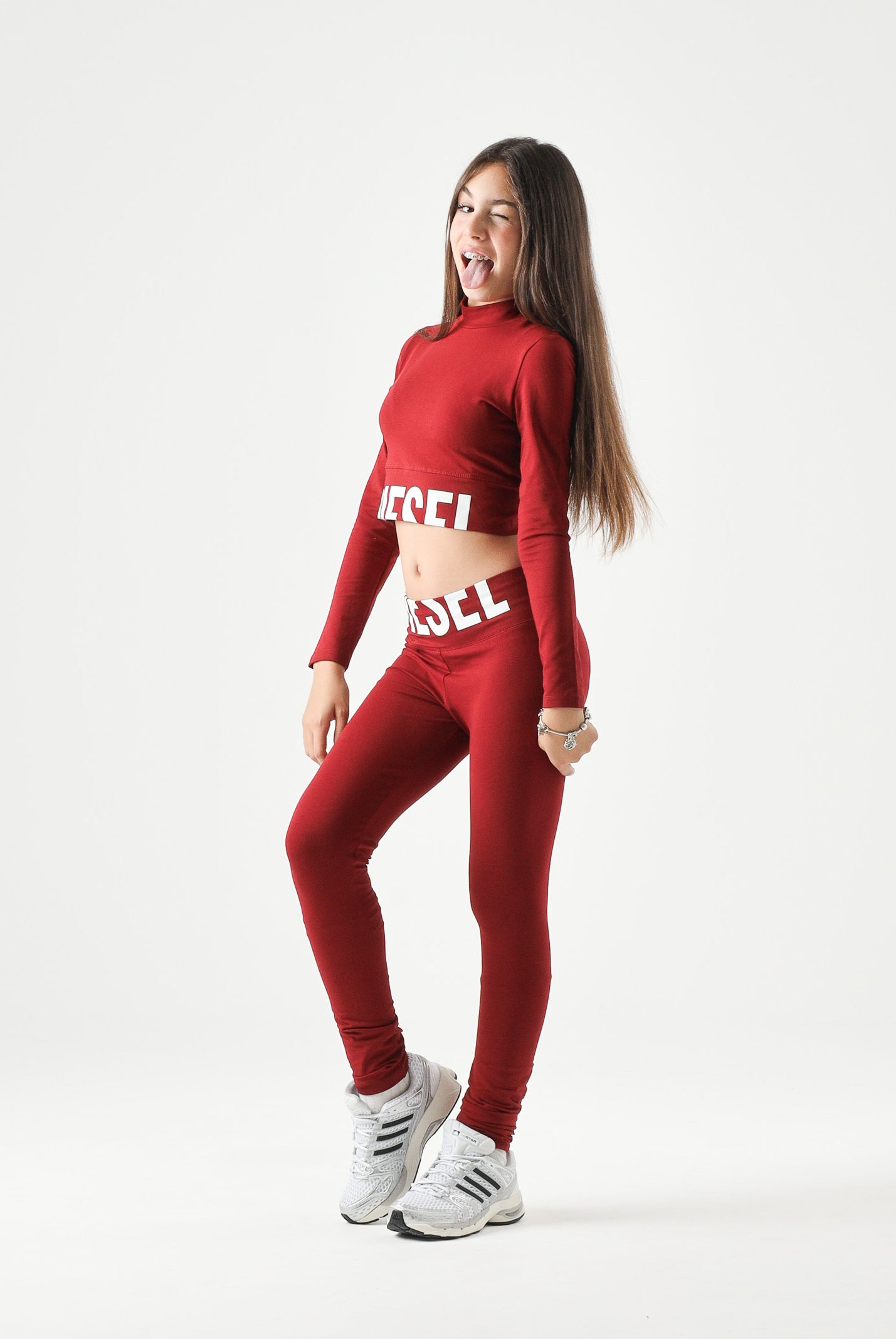 DIESEL T-shirt TCEFILS colore Syrah bordeaux, per donna, ragazzi e bambini con logo frontale. J02935KYA0L K440 DIESEL