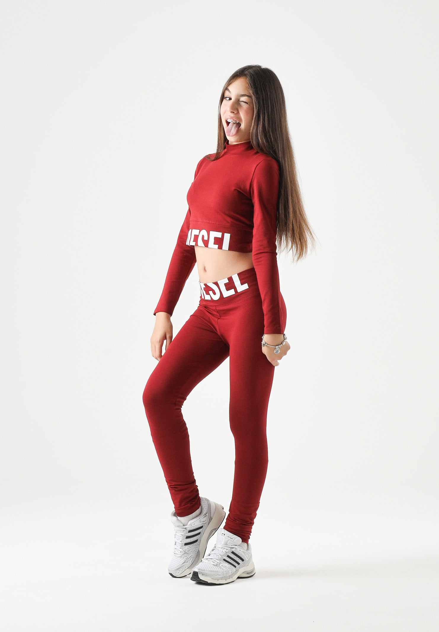 DIESEL T-shirt TCEFILS colore Syrah bordeaux, per donna, ragazzi e bambini con logo frontale. J02935KYA0L K440 DIESEL