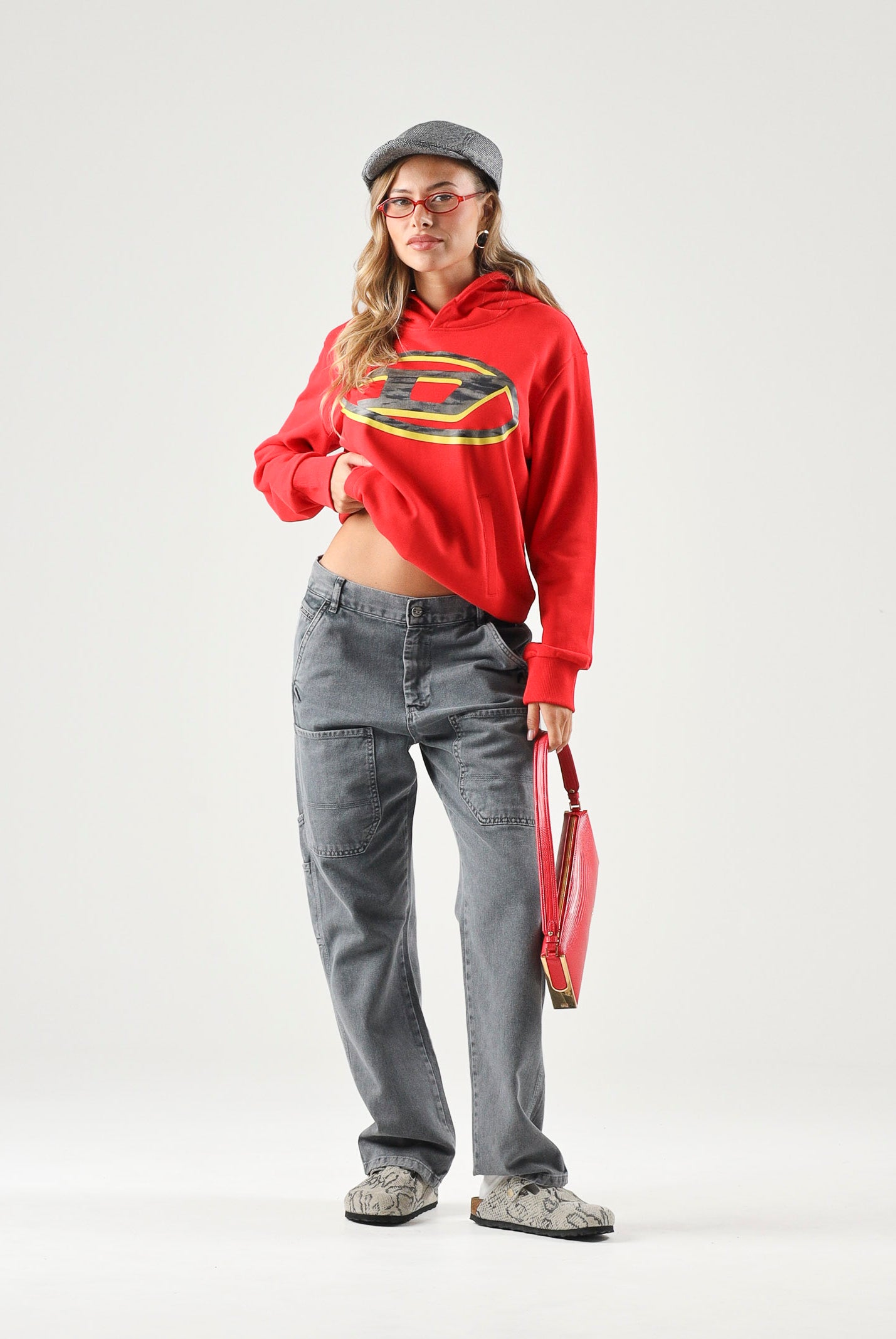 DIESEL Felpa SVELLYHOOD OVER con cappucio , red blood, rosso per donna, ragazzi e bambini con maxi logo Oval D J029650GEAD K405 DIESEL