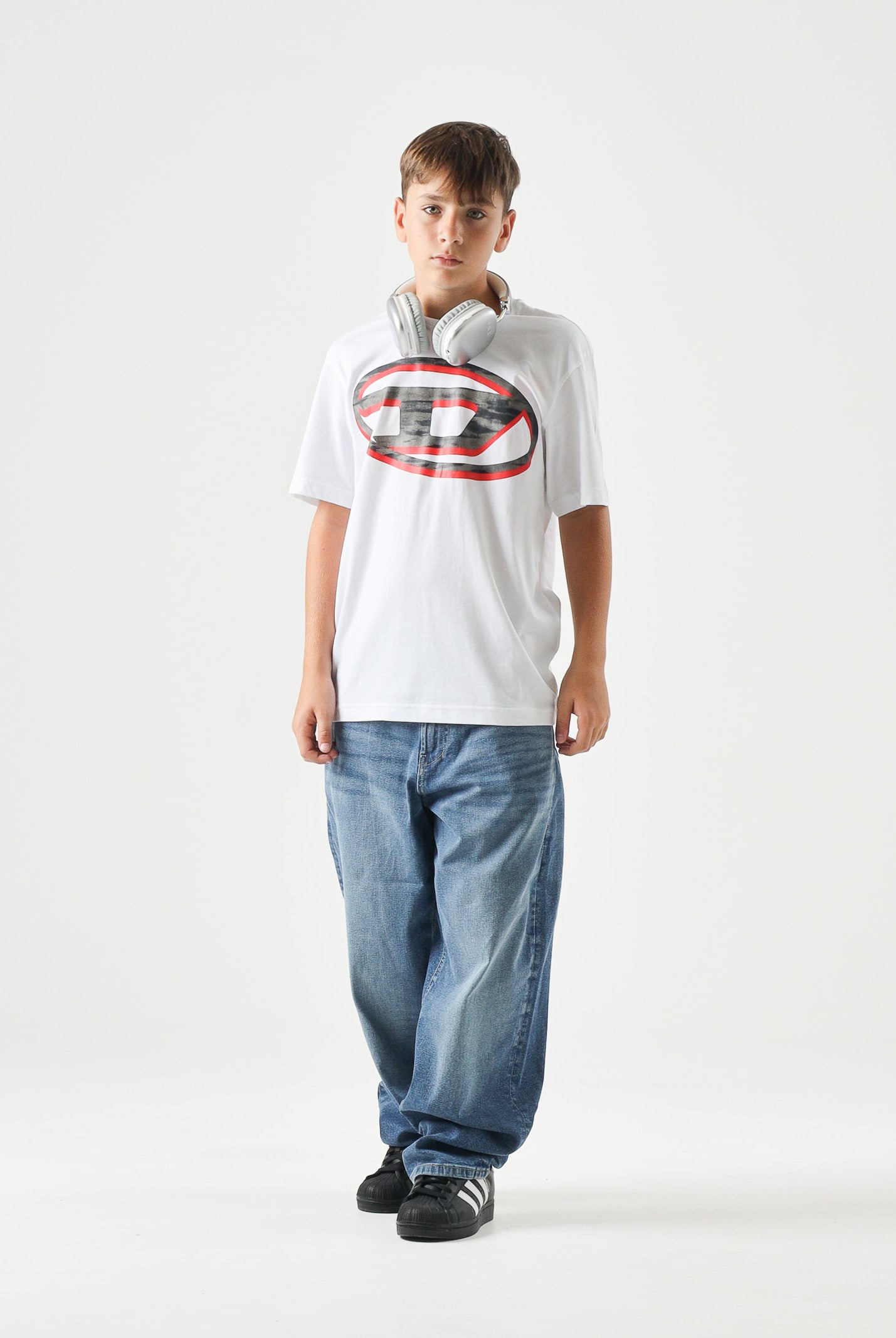 DIESEL T-shirt TVEL OVER bianca per donna, ragazzi e bambini con stampa logo Oval D bicolore frontale. J02969KYA1Y K100 DIESEL