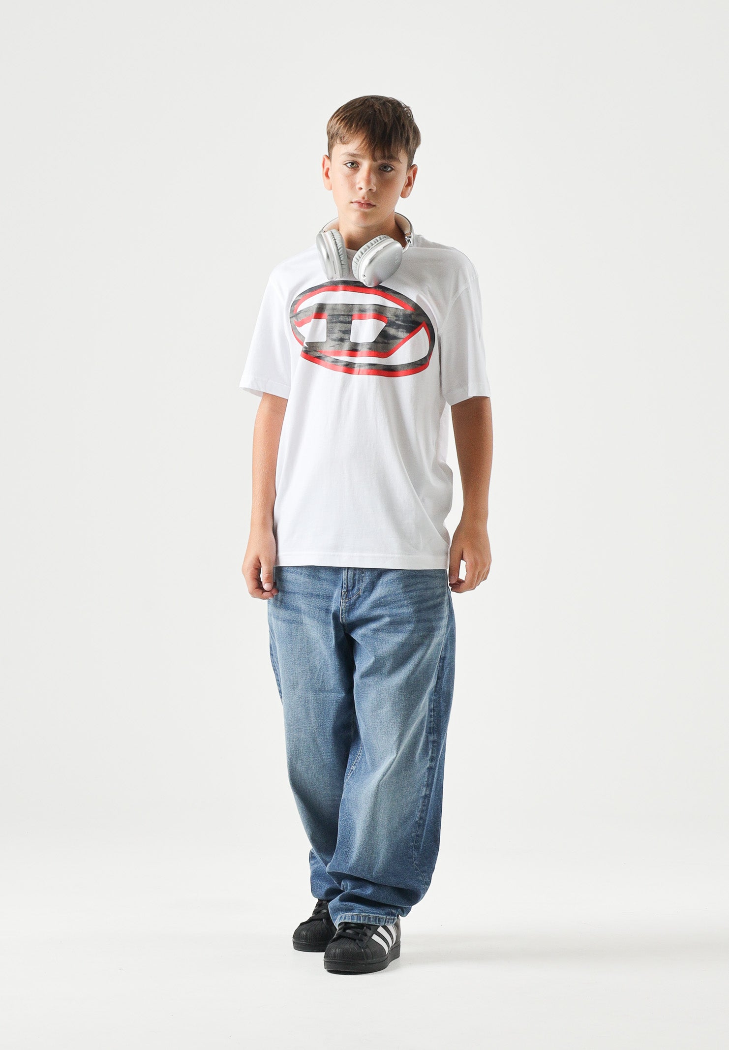 DIESEL T-shirt TVEL OVER bianca per donna, ragazzi e bambini con stampa logo Oval D bicolore frontale. J02969KYA1Y K100 DIESEL