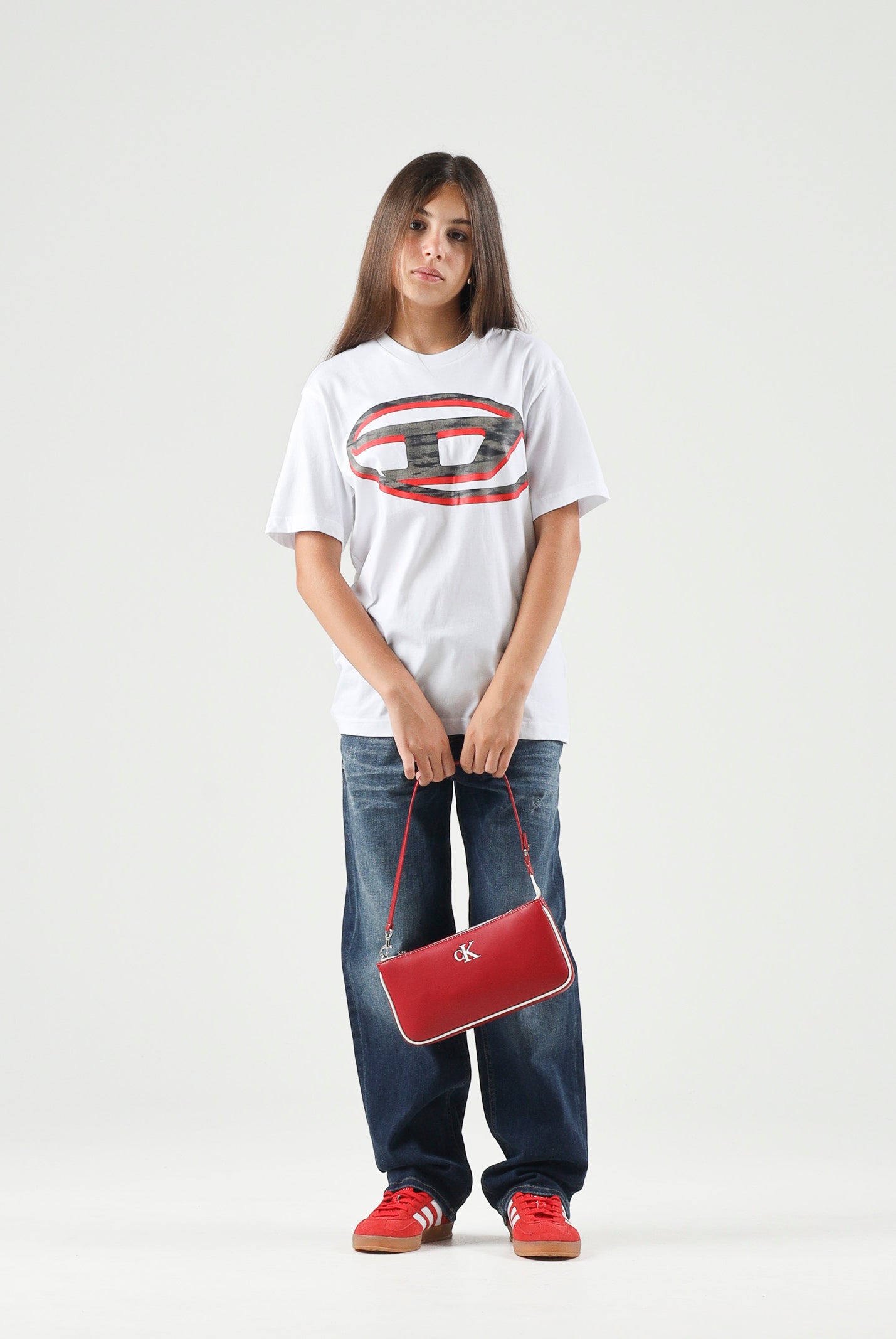 DIESEL T-shirt TVEL OVER bianca per donna, ragazzi e bambini con stampa logo Oval D bicolore frontale. J02969KYA1Y K100 DIESEL